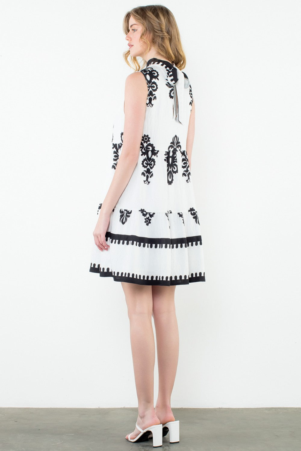 Sleeveless Tiered Midi Dress