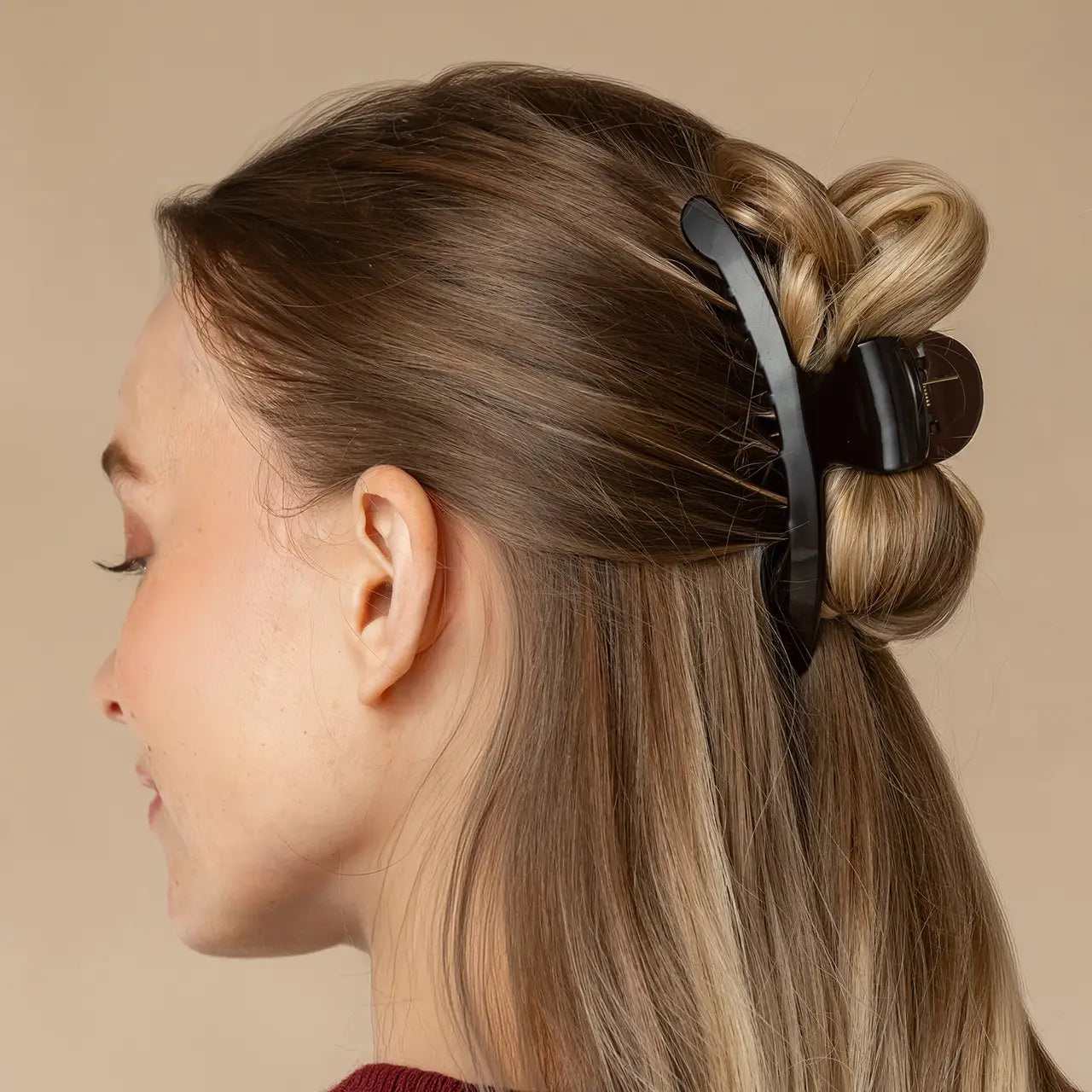 Kitsch Plastic Large Arched Clip
