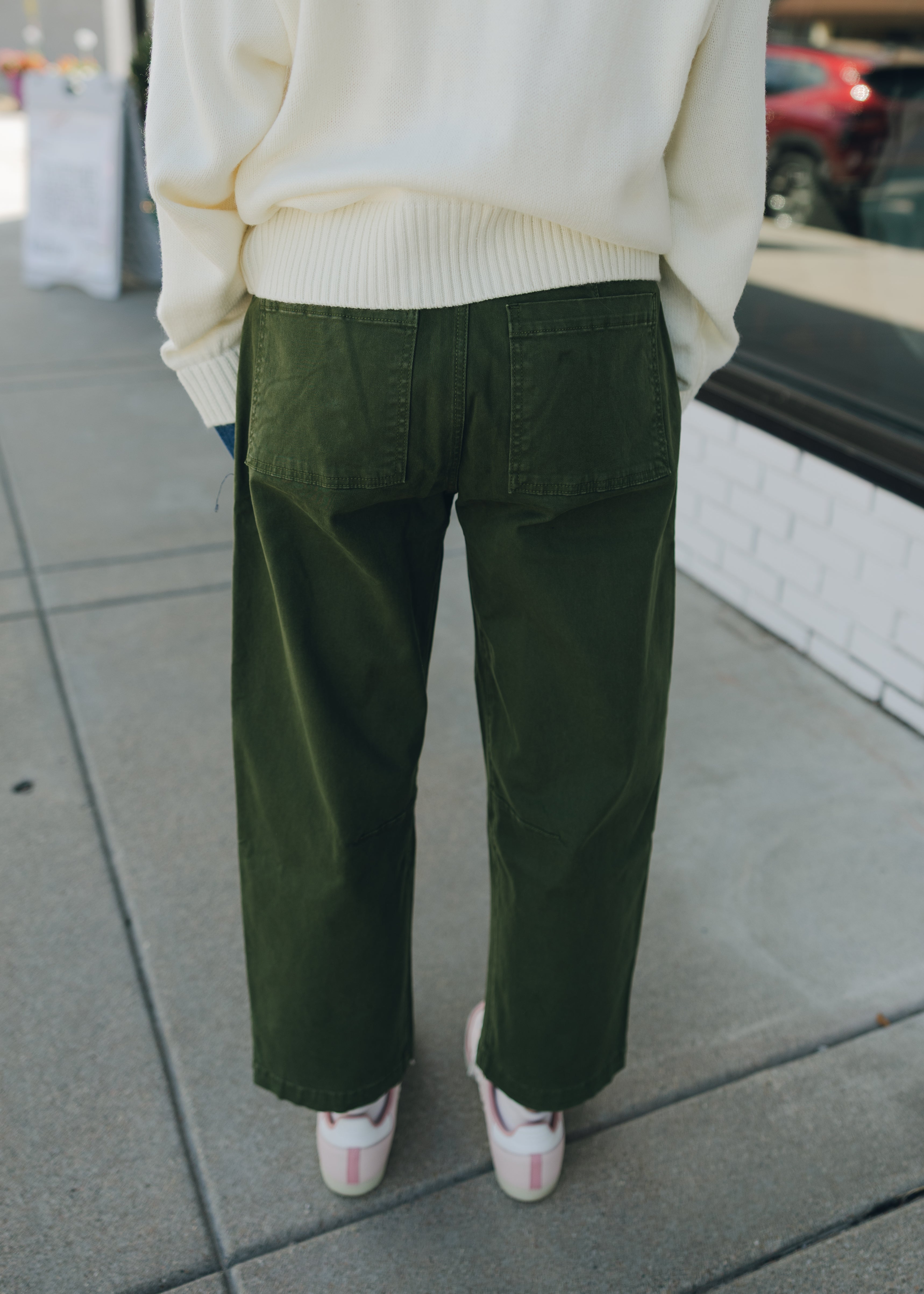 KUT Ashton High Rise Relaxed Leg