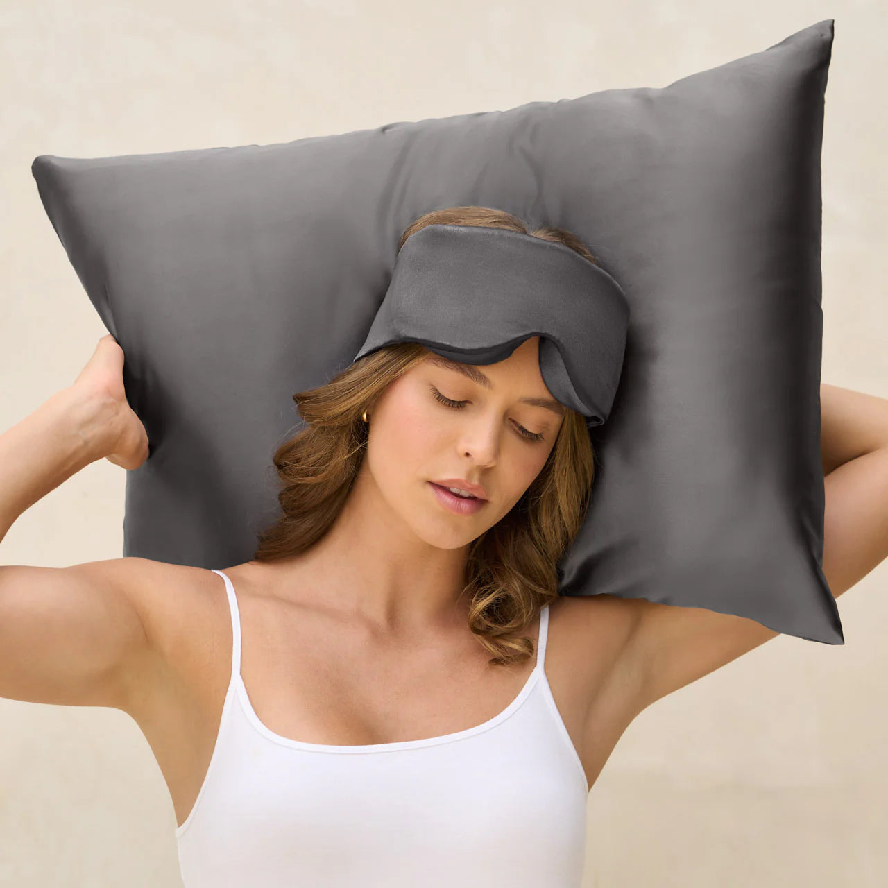 Kitsch Blush Contour Pillow Eye Mask