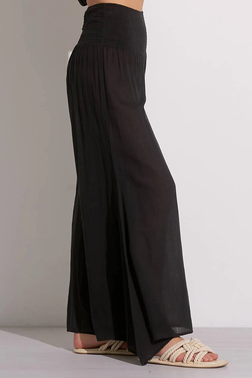 Elan Smock Waistband Palazzo Pant