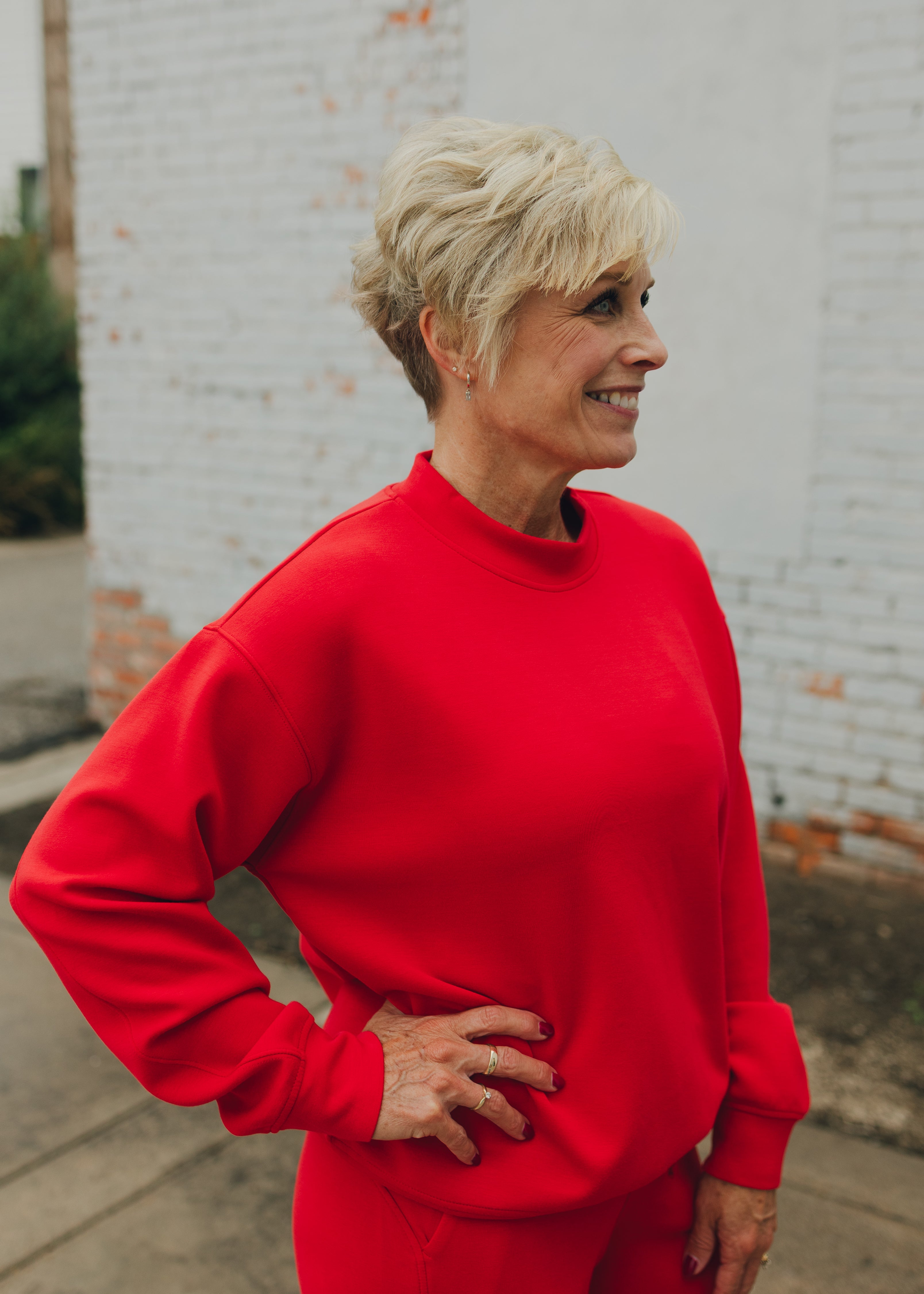 Modal Scuba Mock Neck - Red