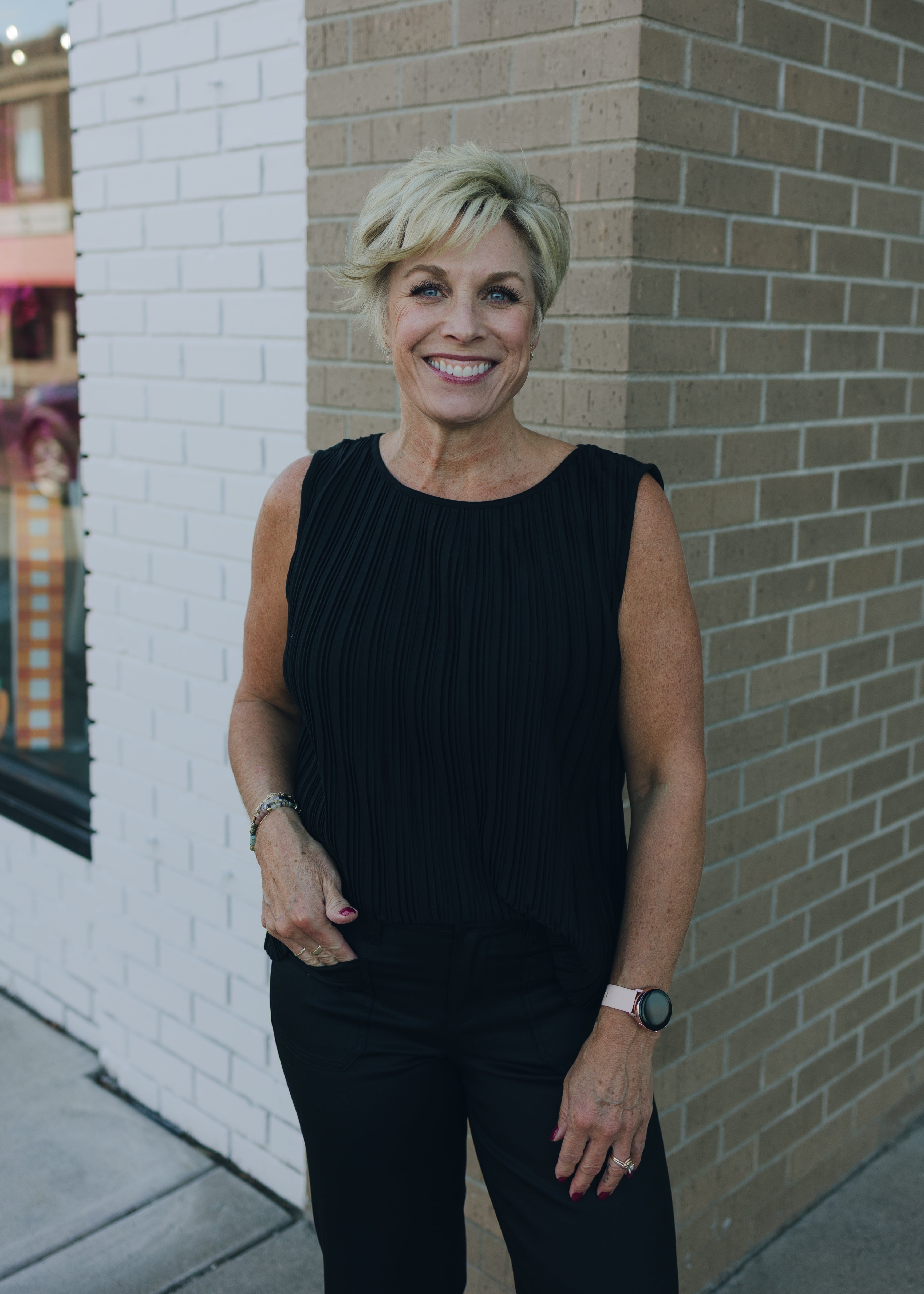 Liverpool Sleeveless Boat Neck Top - Black