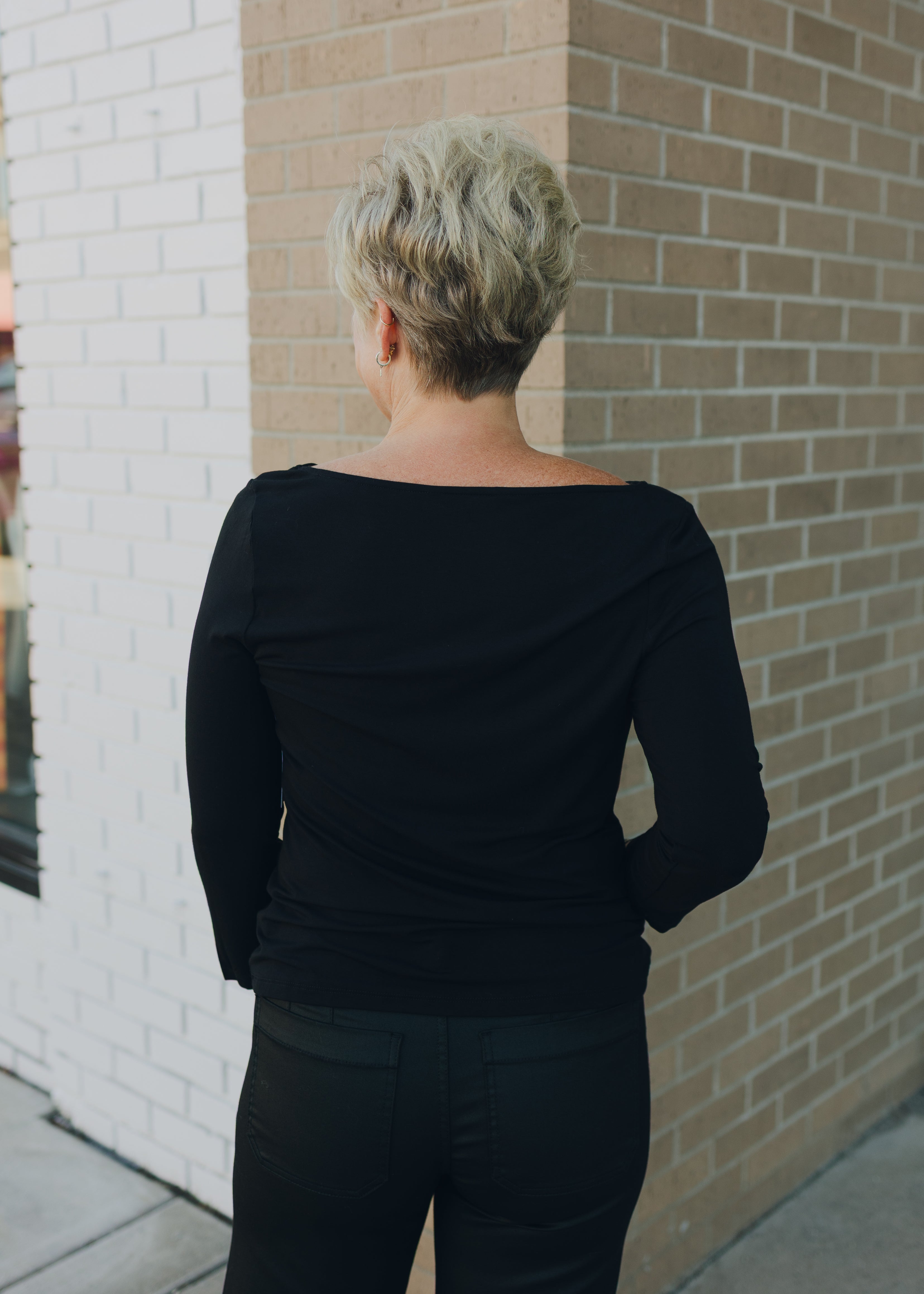 Liverpool 3/4 Sleeve Draped Neck Top