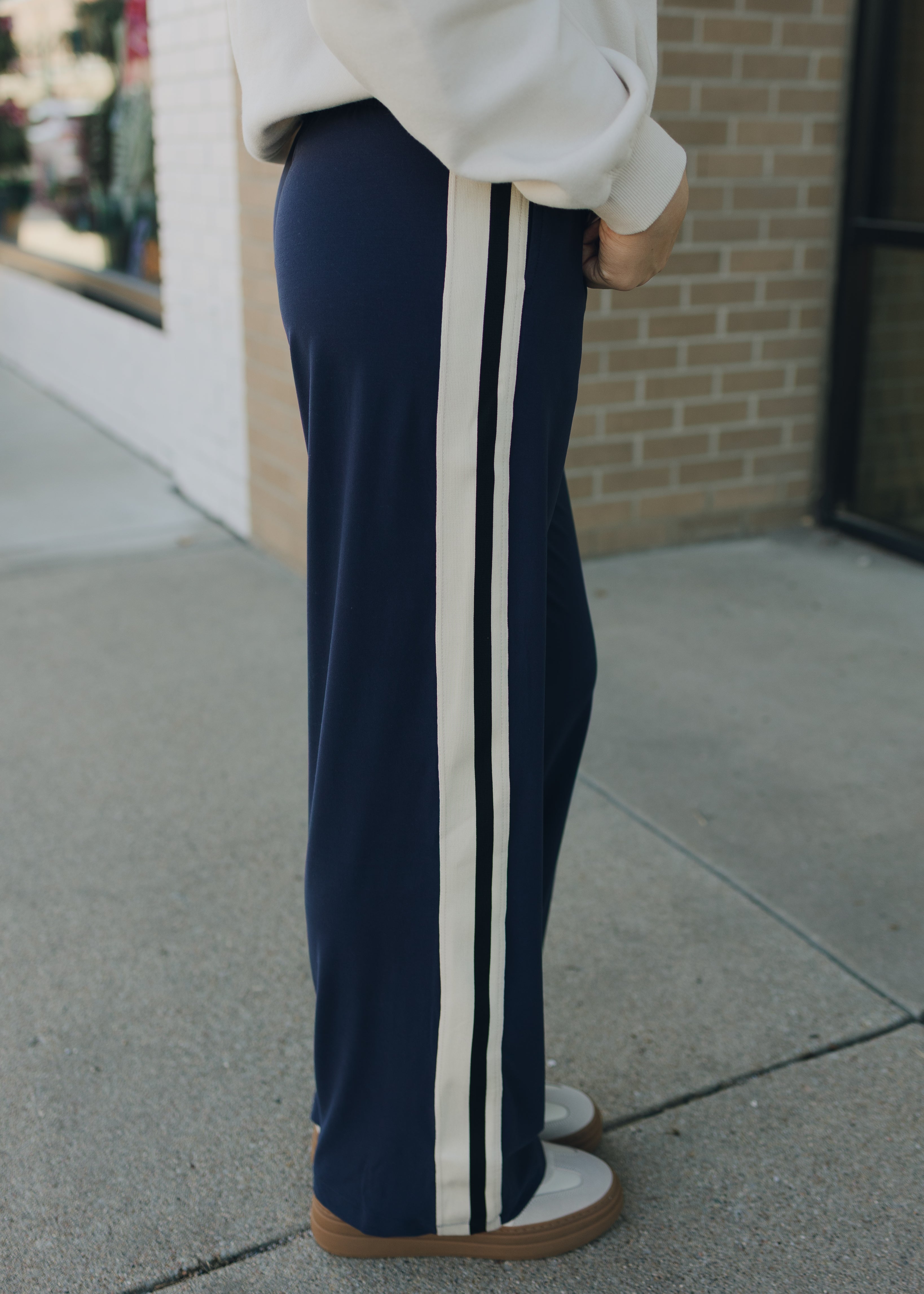 Butter Soft Side Striped Straight Pant