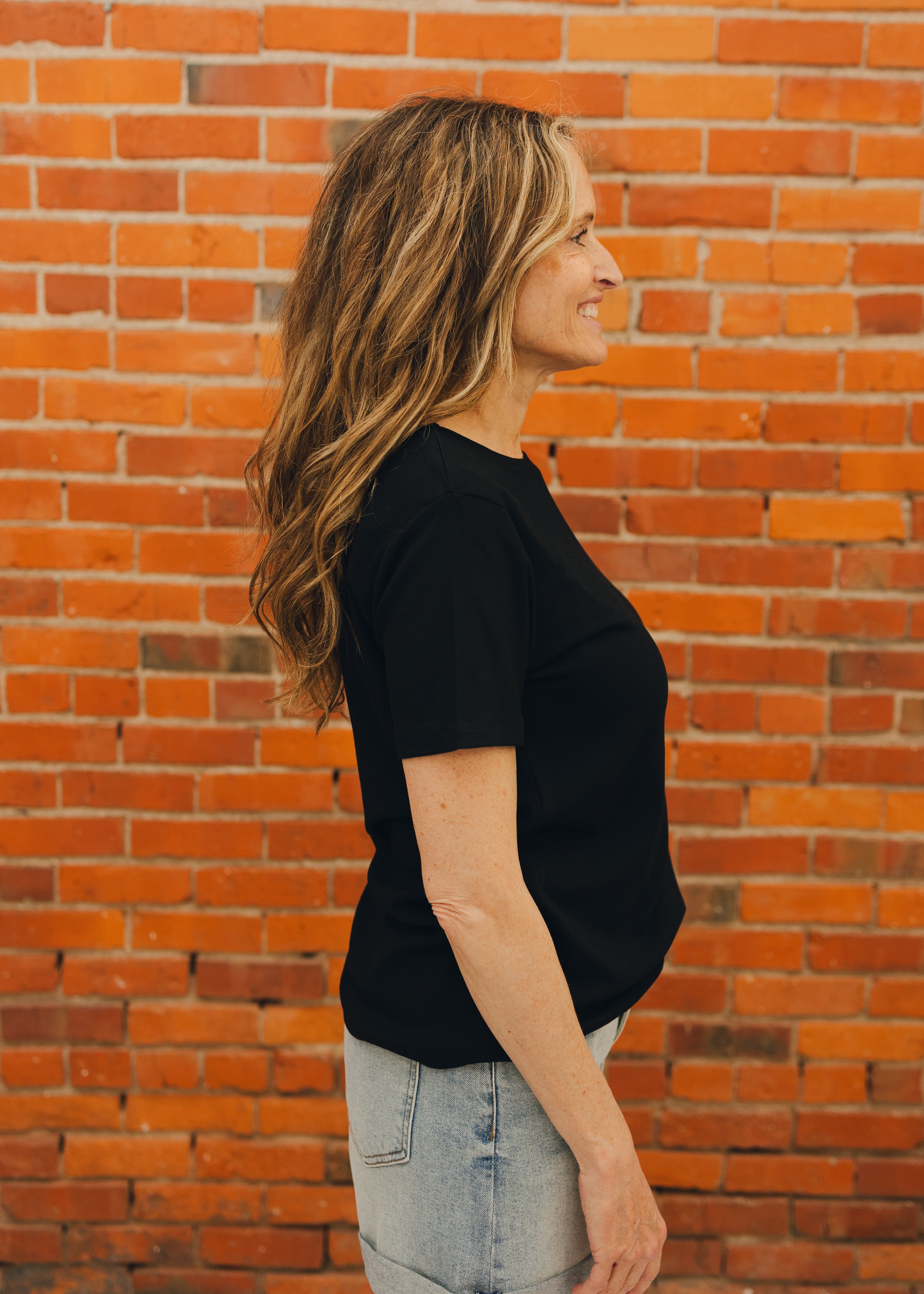 Basic Short Sleeve Round Neck Top
