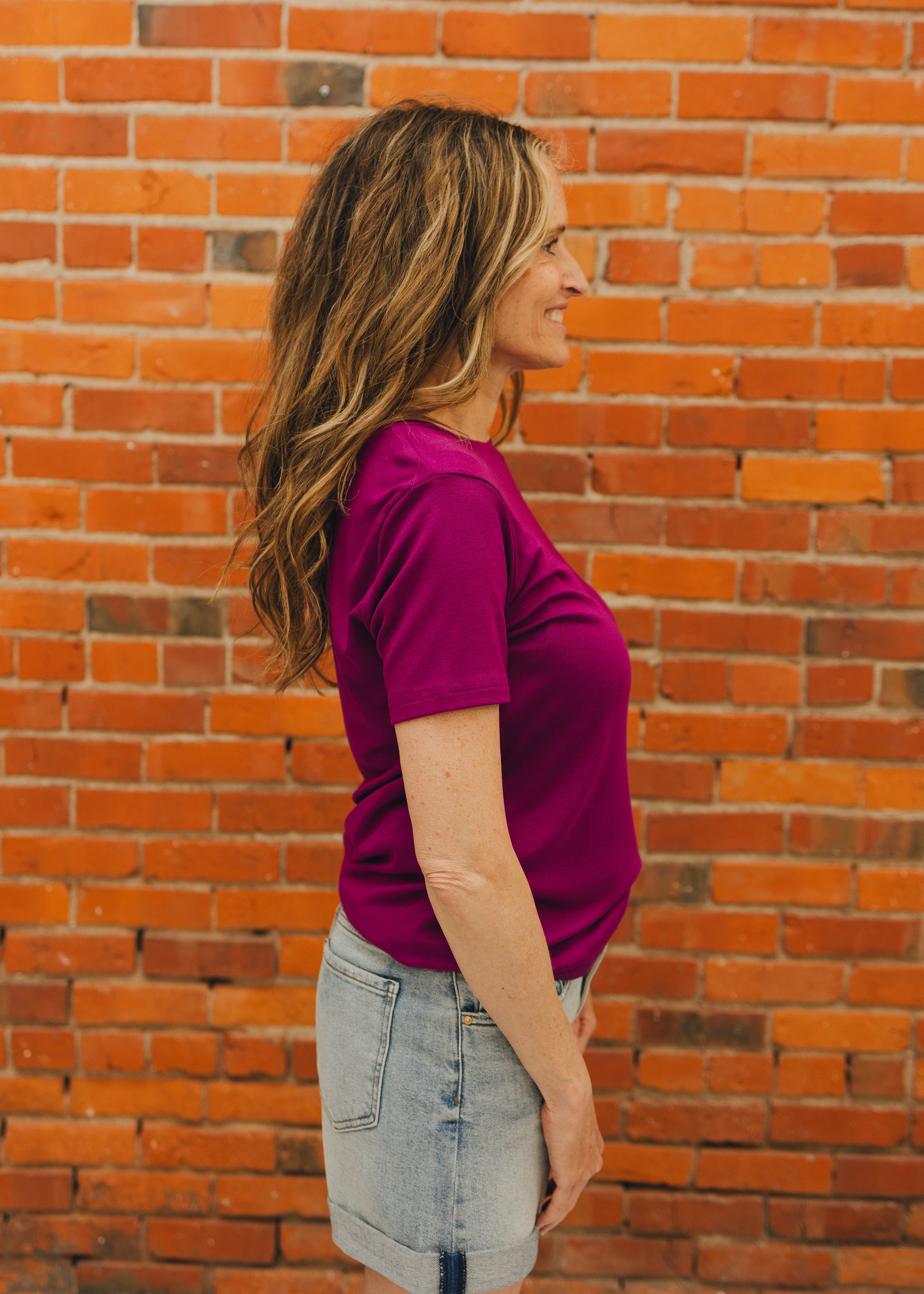 Basic Short Sleeve Round Neck Top