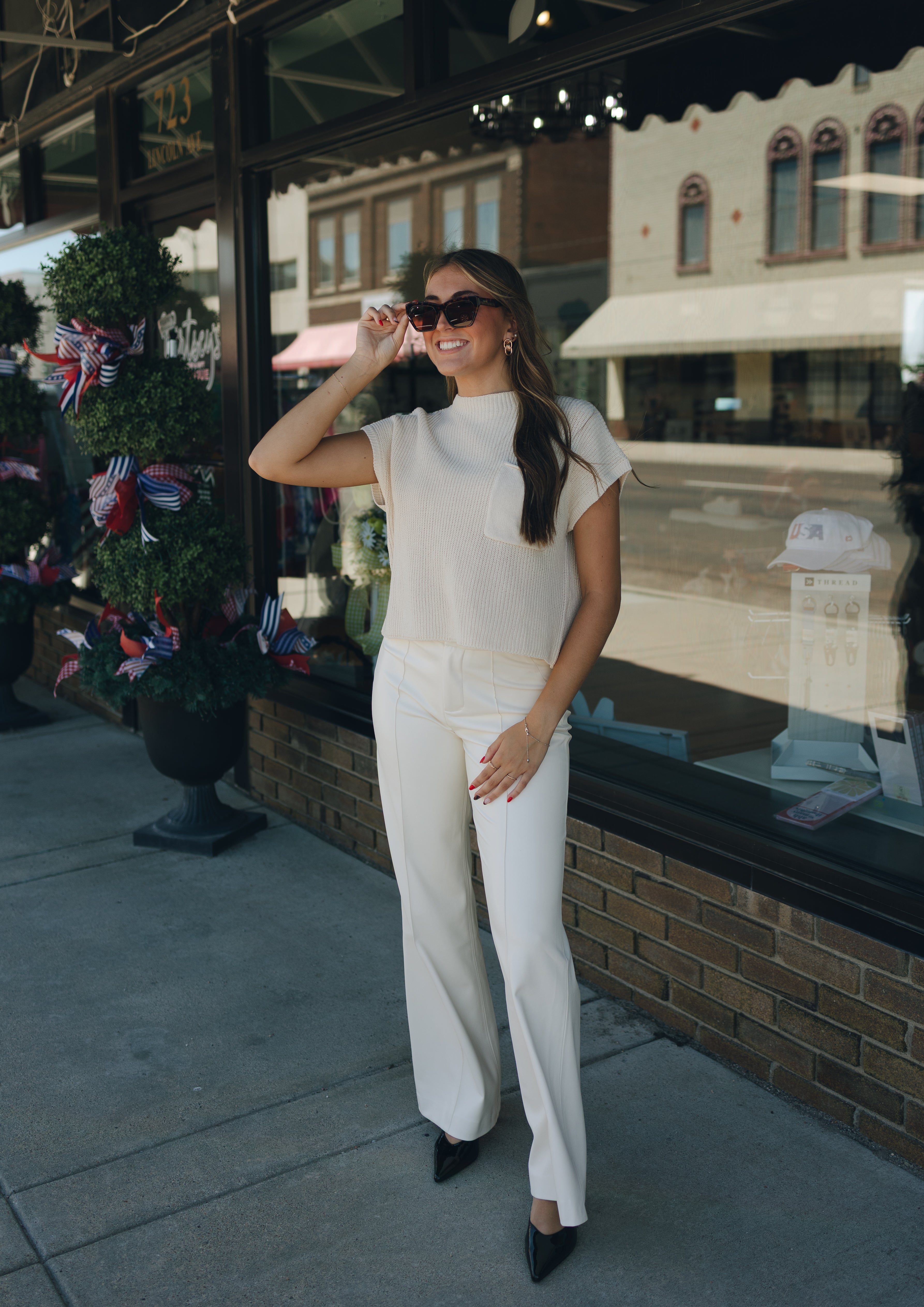 High Waist Flair Pants - White