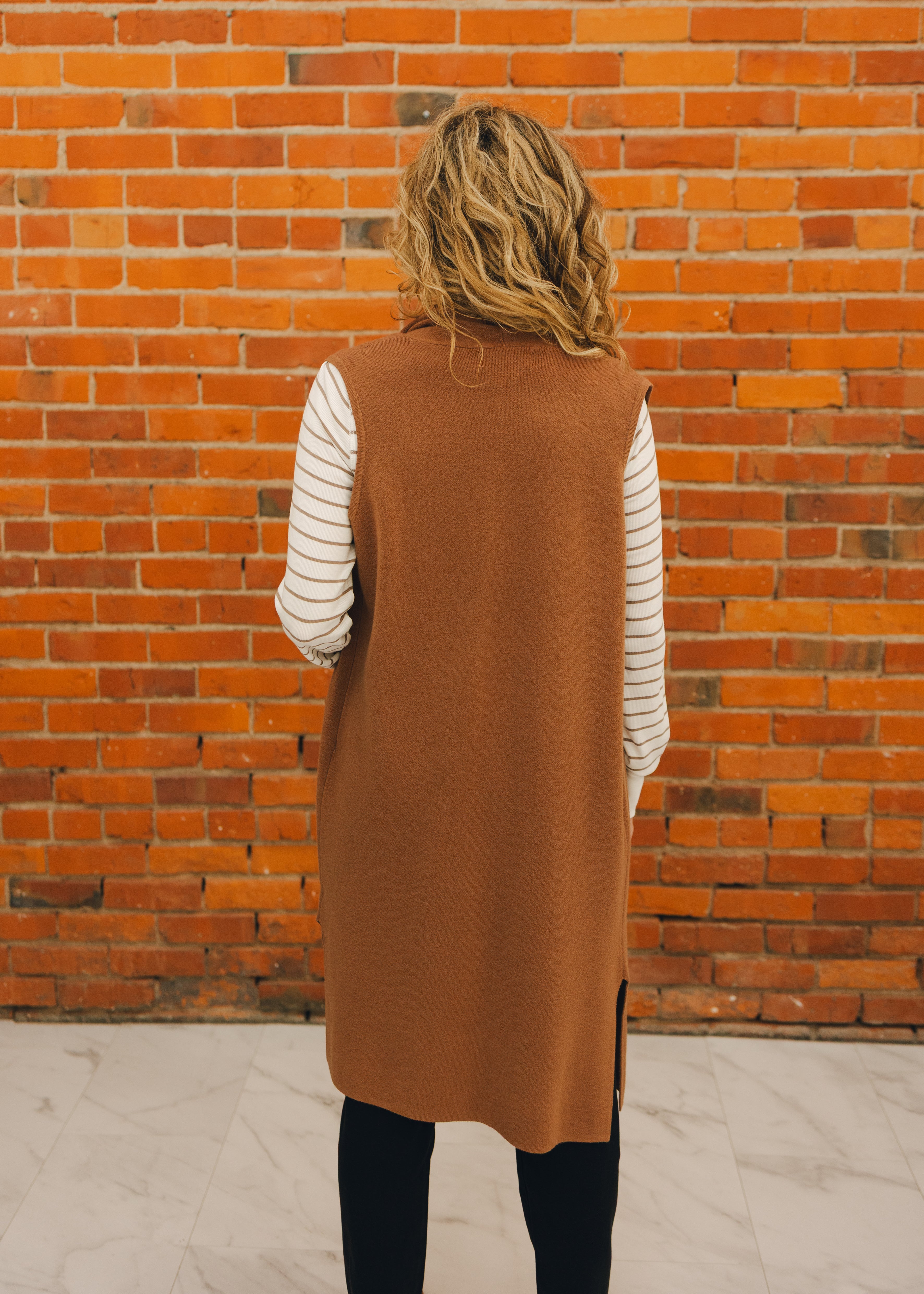 Sleeveless Open Knitted Cardigan