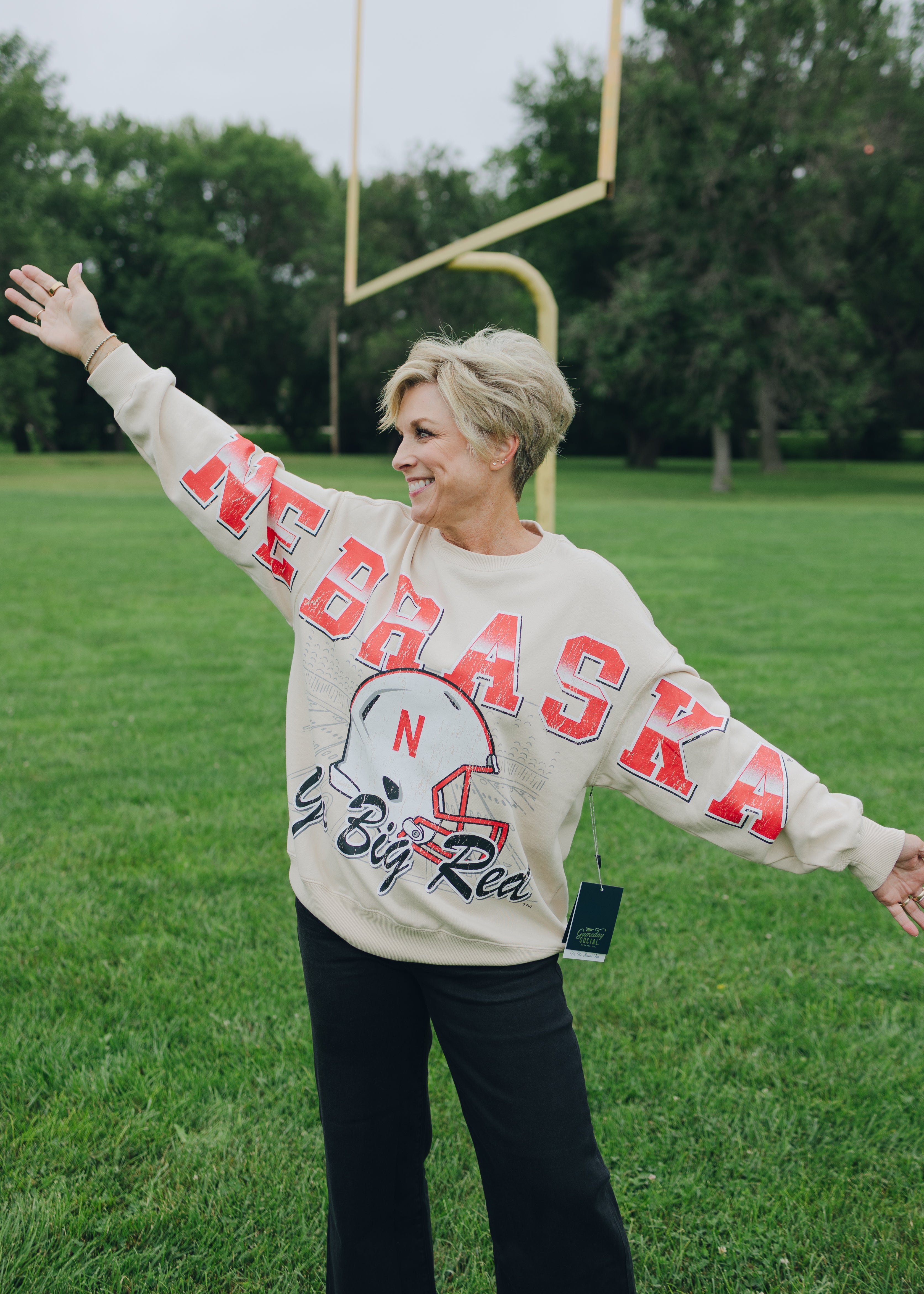 Nebraska Homefield Lantern Sleeve Crew