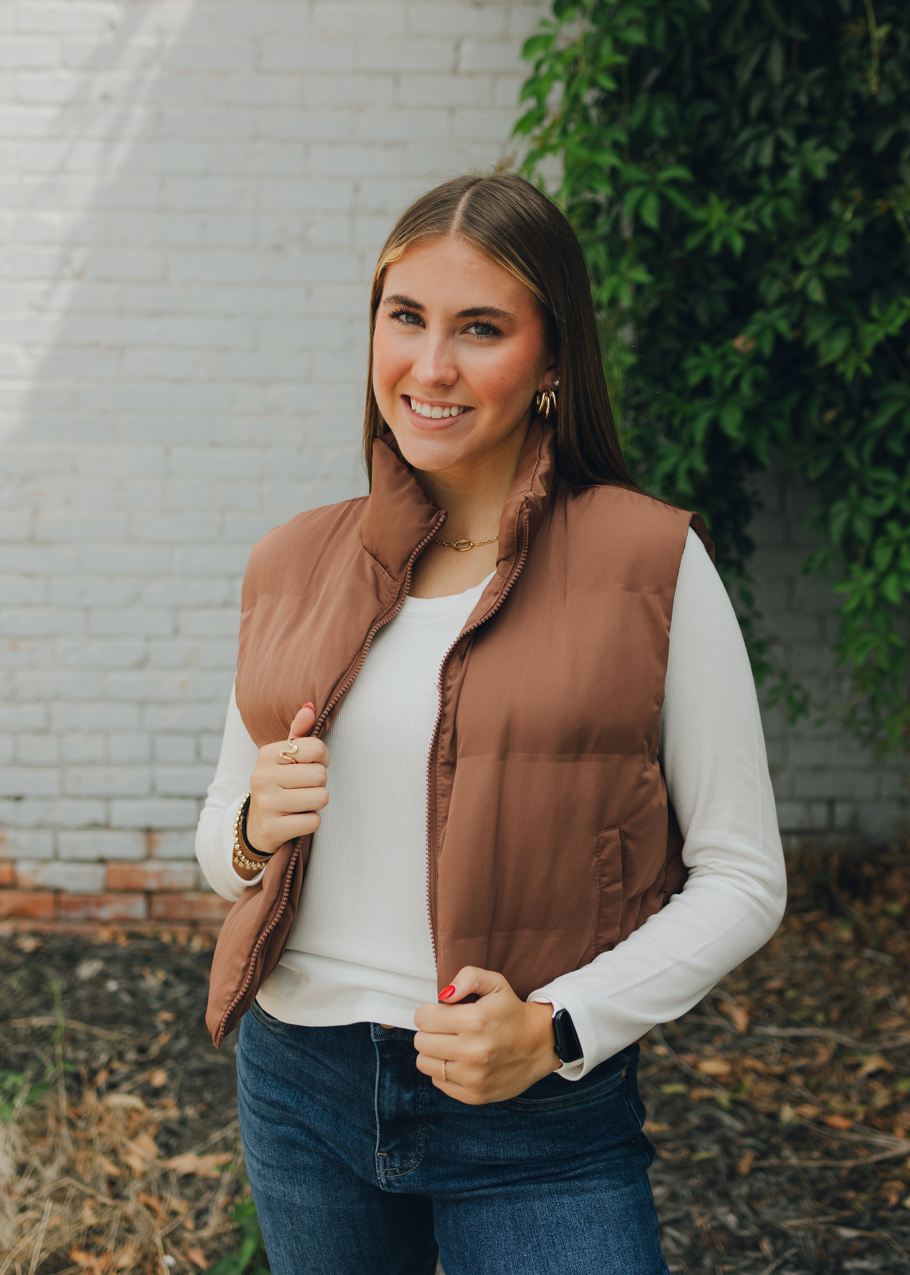 Thread & Supply Issey Vest - Cappuccino