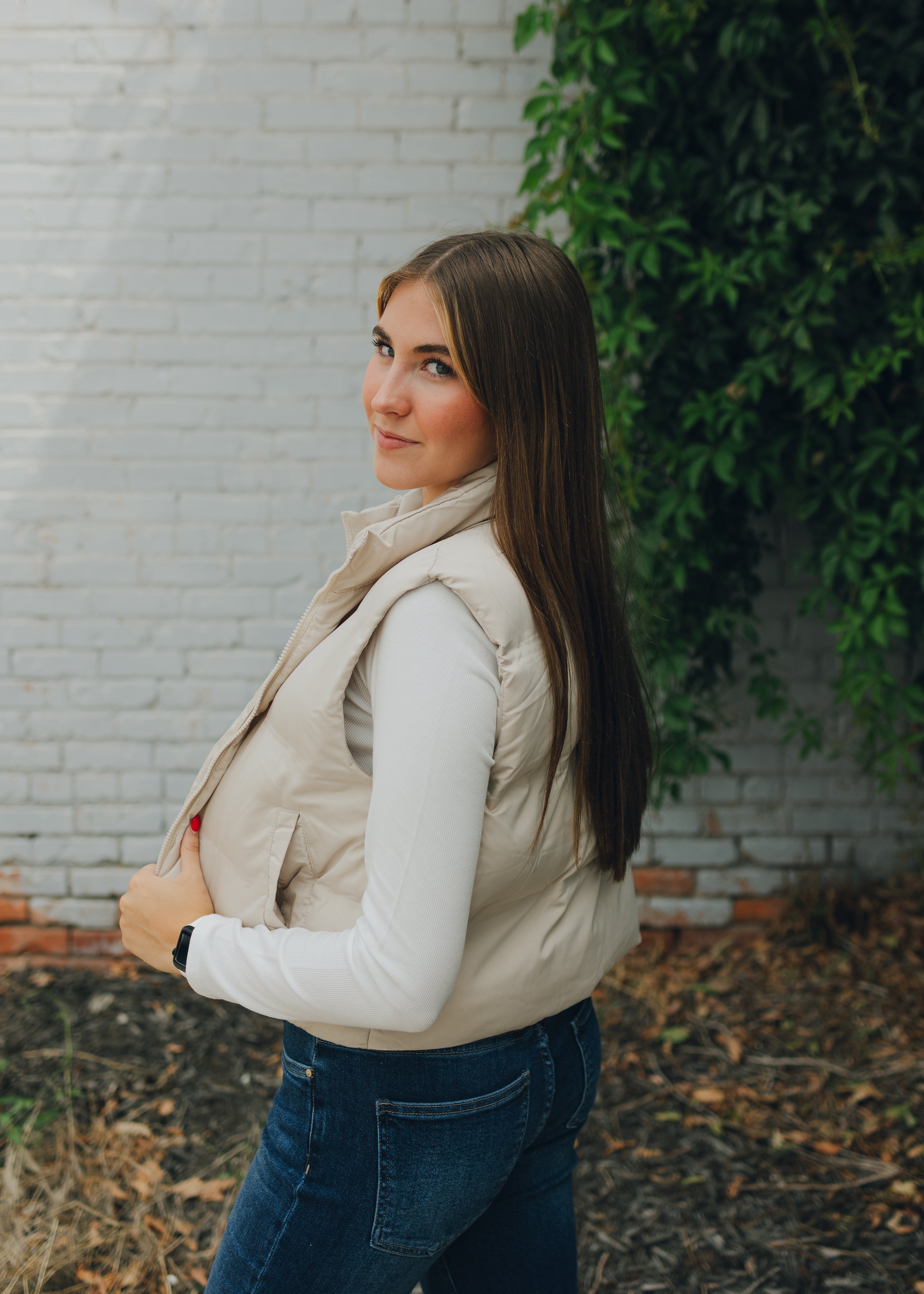 Thread & Supply Issey Vest - Cream