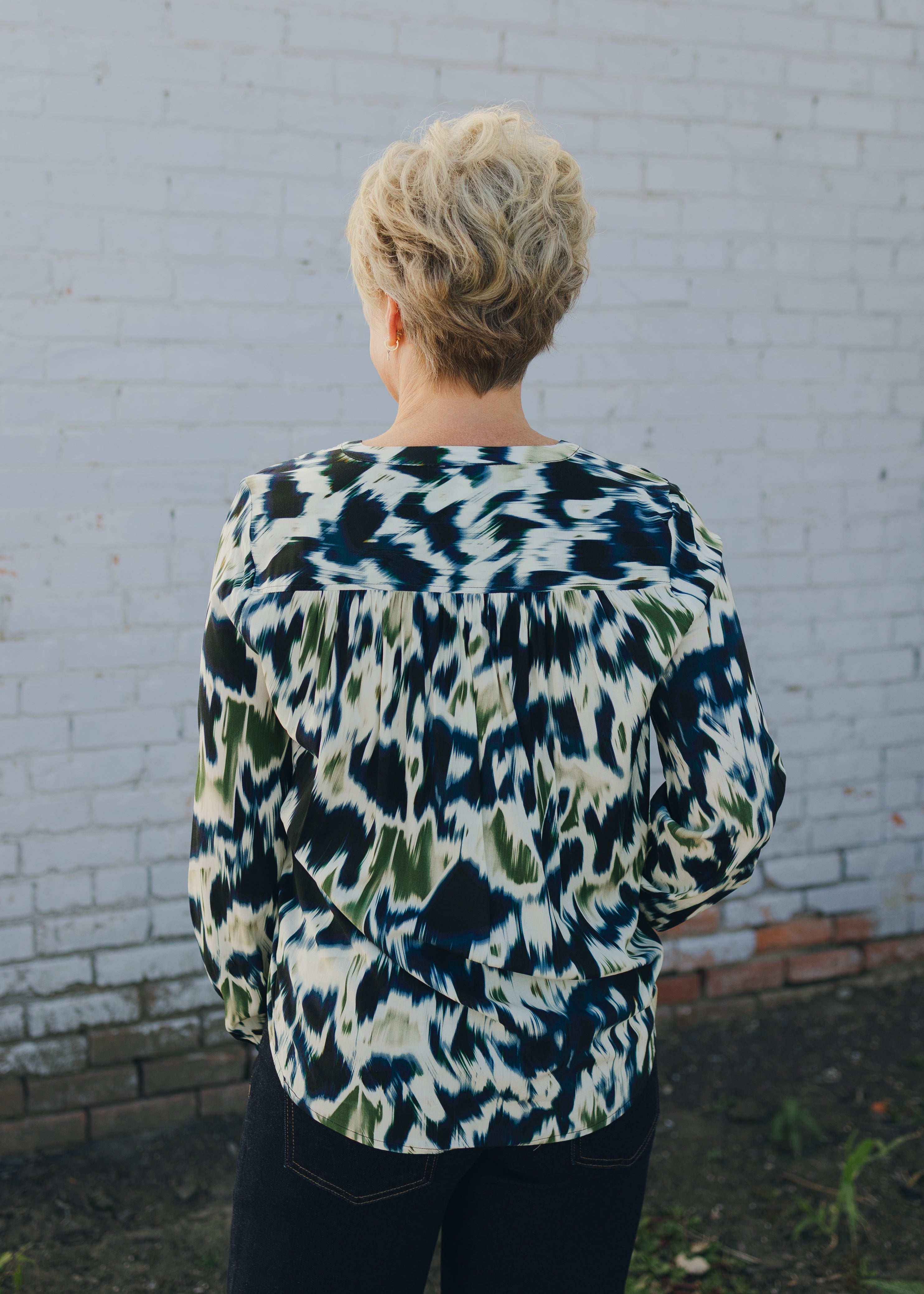 Liverpool Long Sleeve Button Front Woven Blouse