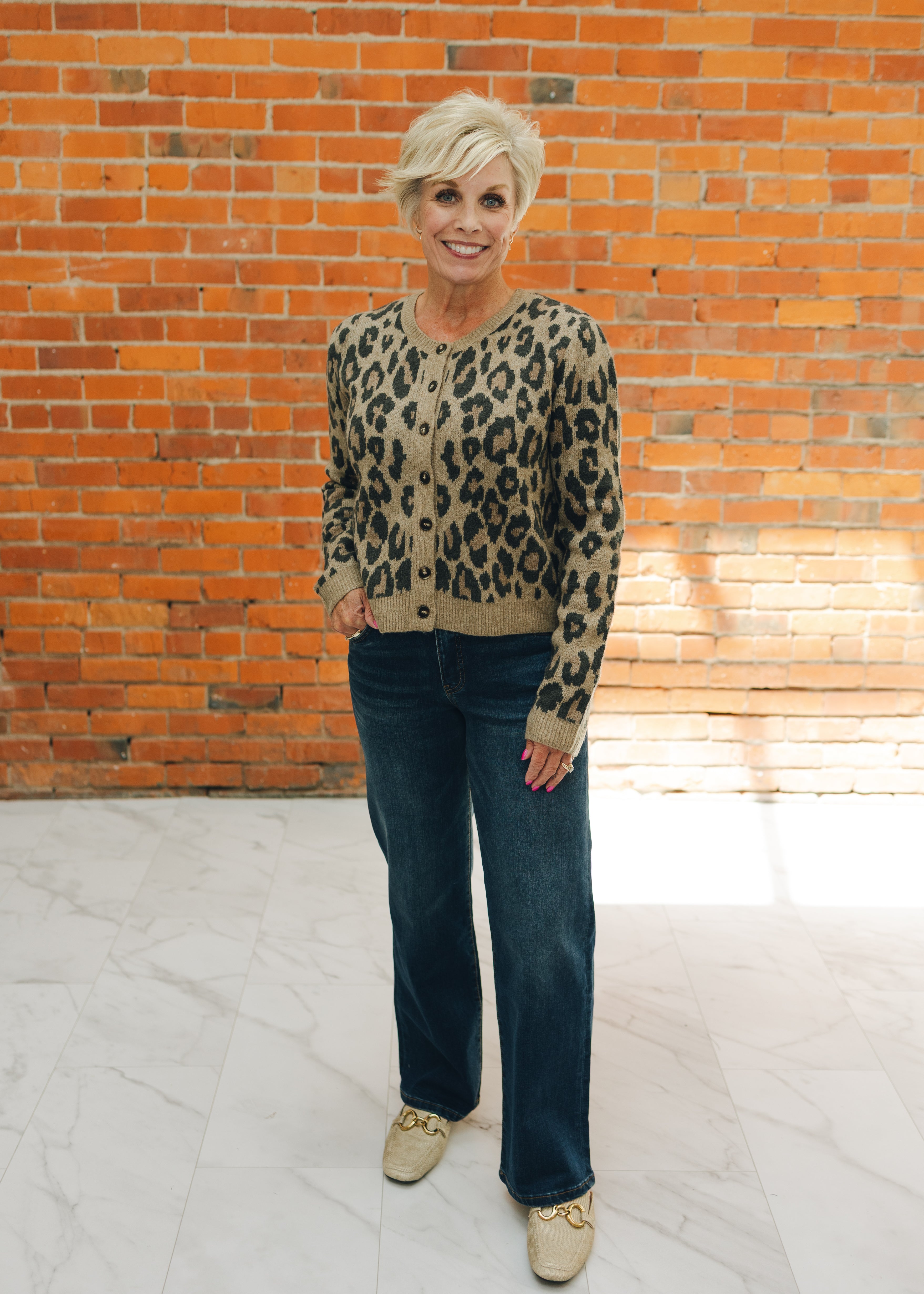 KUT Charlotte High Rise - Resolved