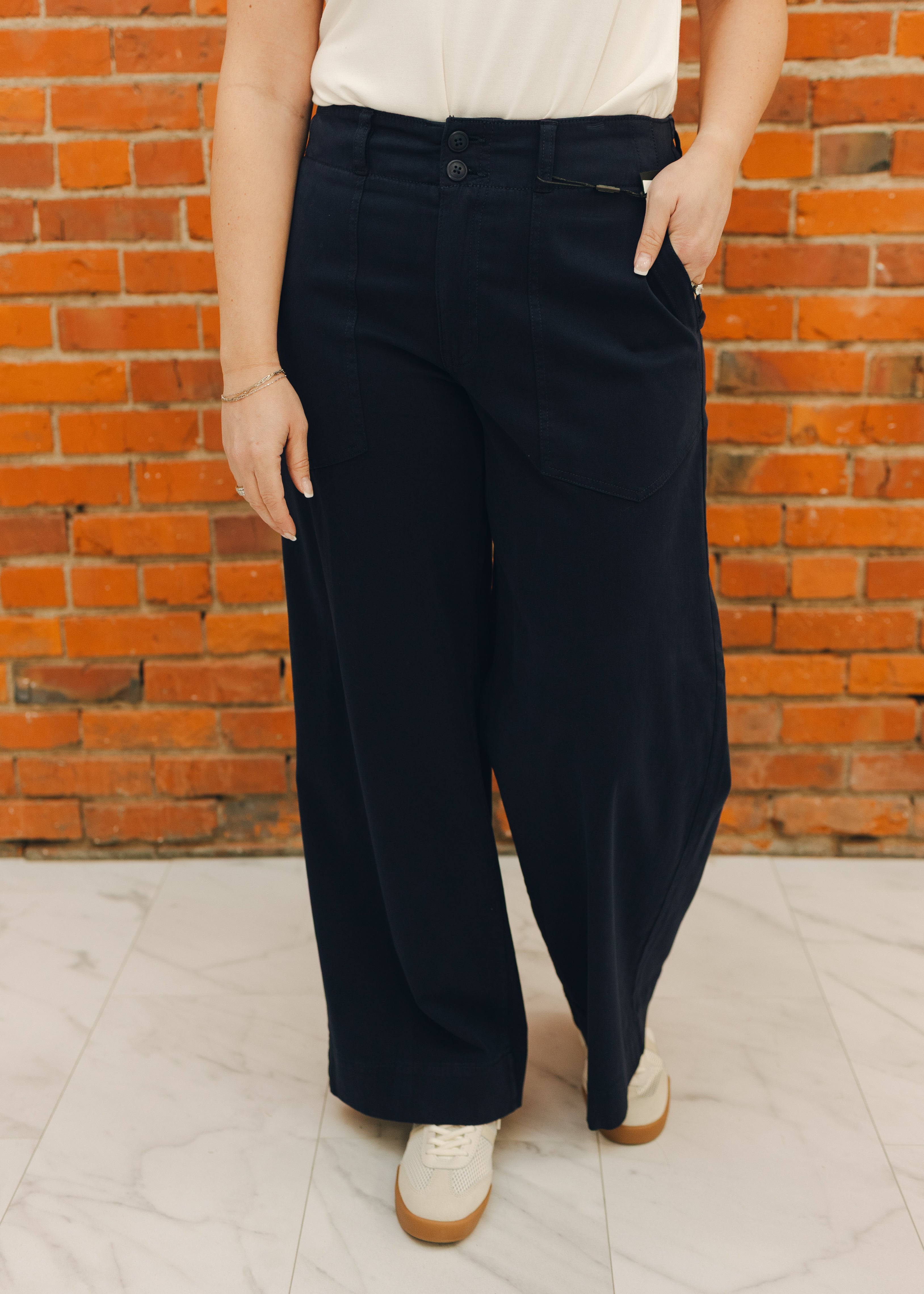 Liverpool Utility Patch Pocket Pant