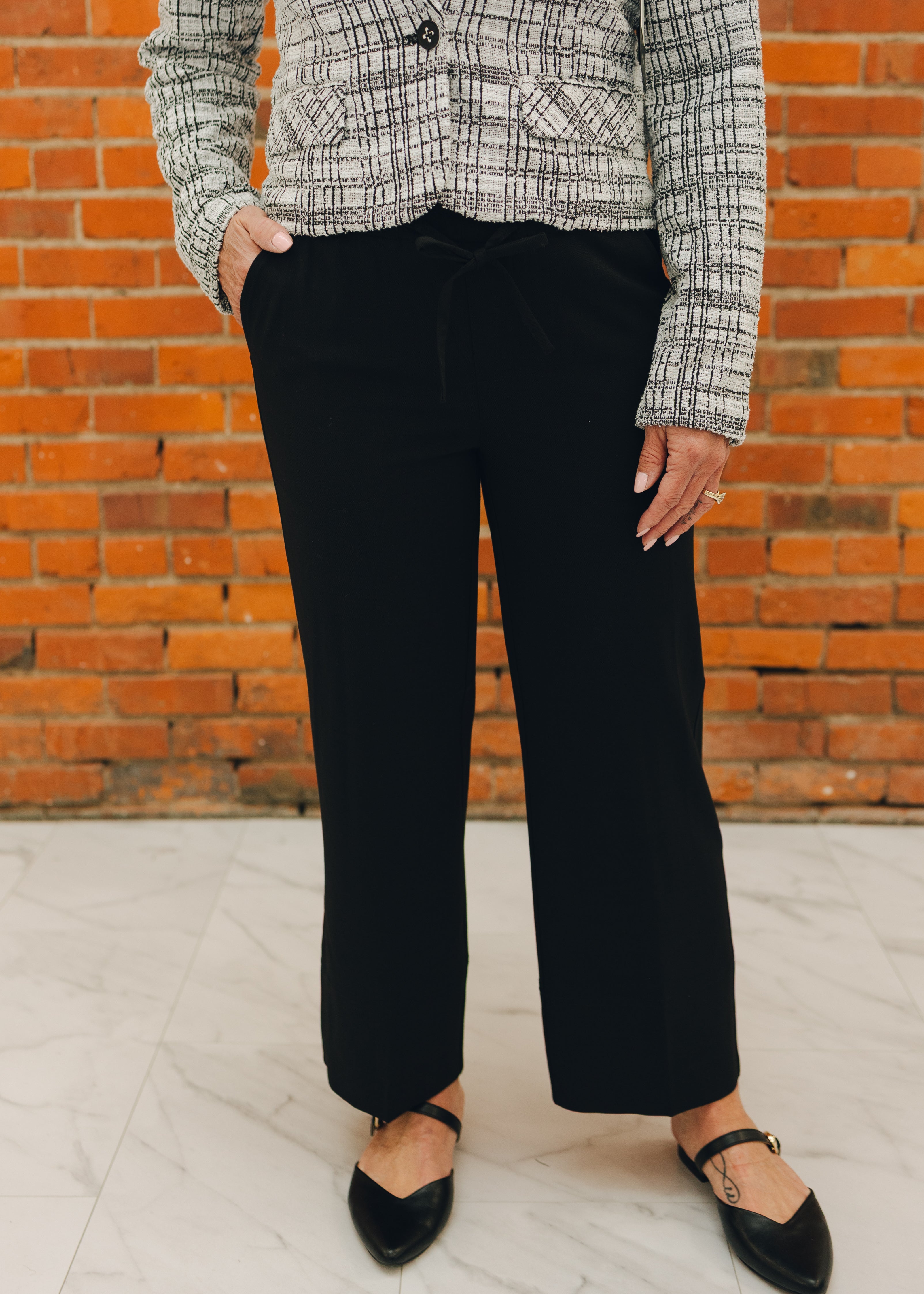 Liverpool Pull On Wide Leg Cropped Pant