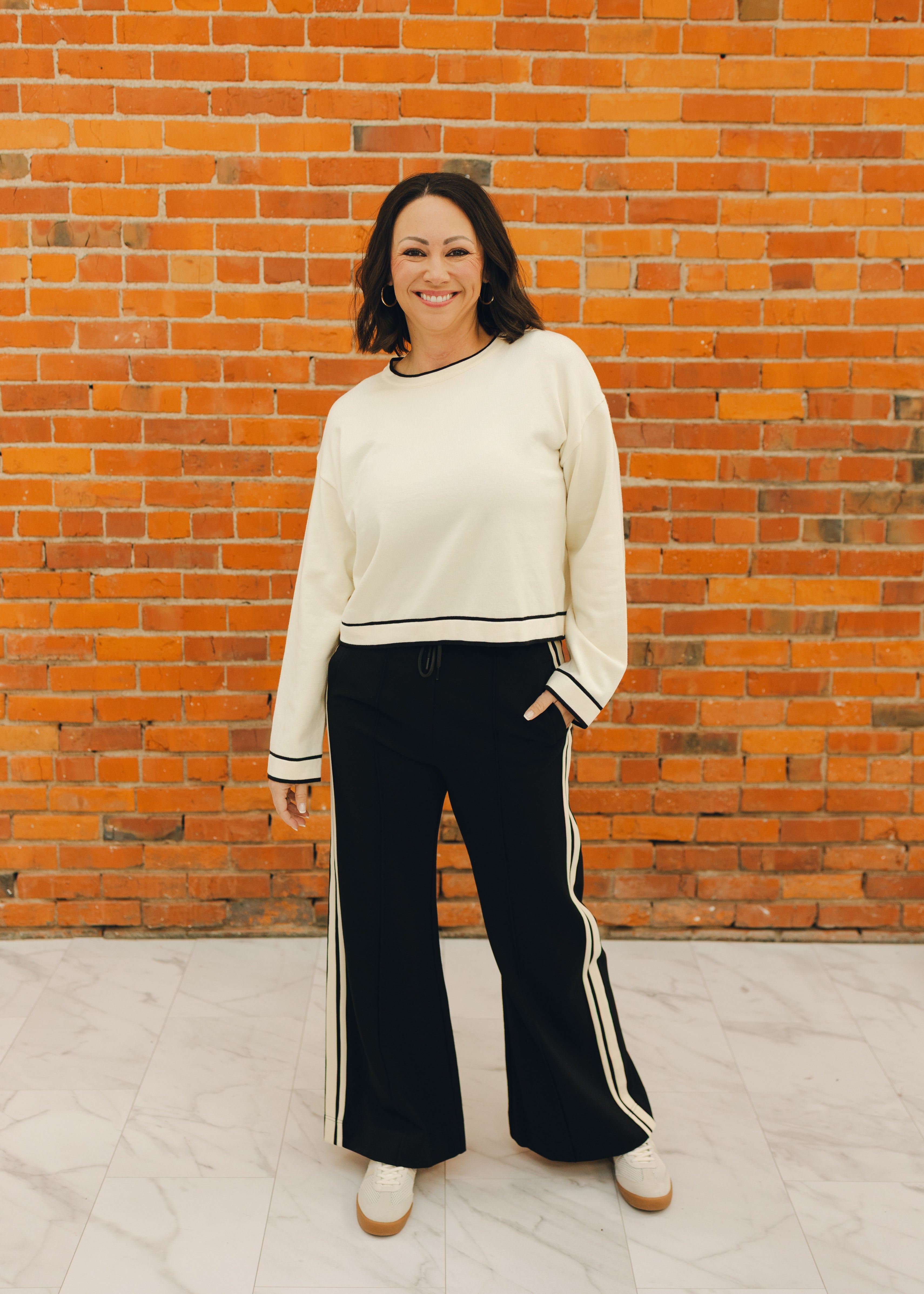 Elan Contrast Crew Neck Sweater