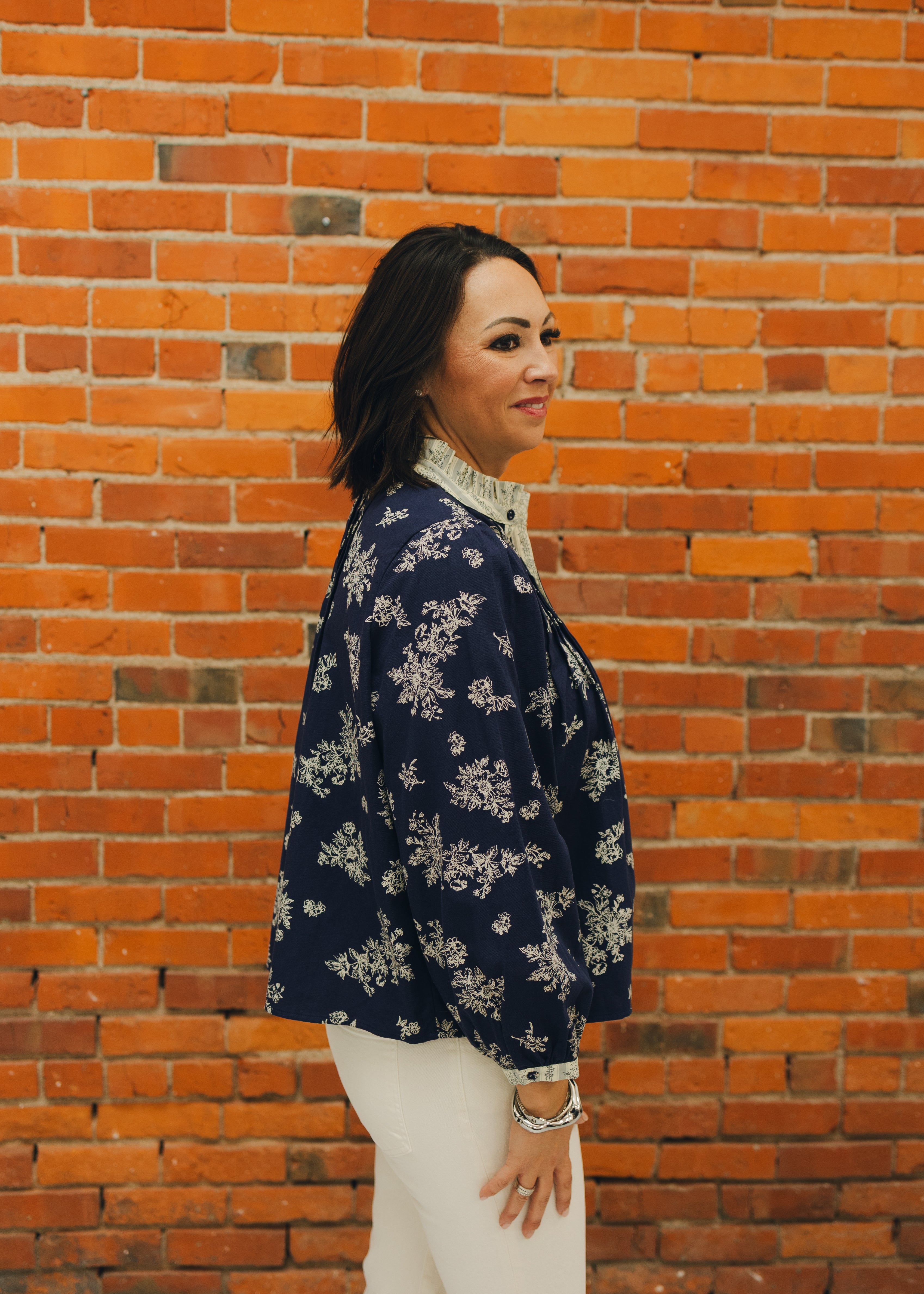 Pintuck Detail Ruffled Neck Floral Top