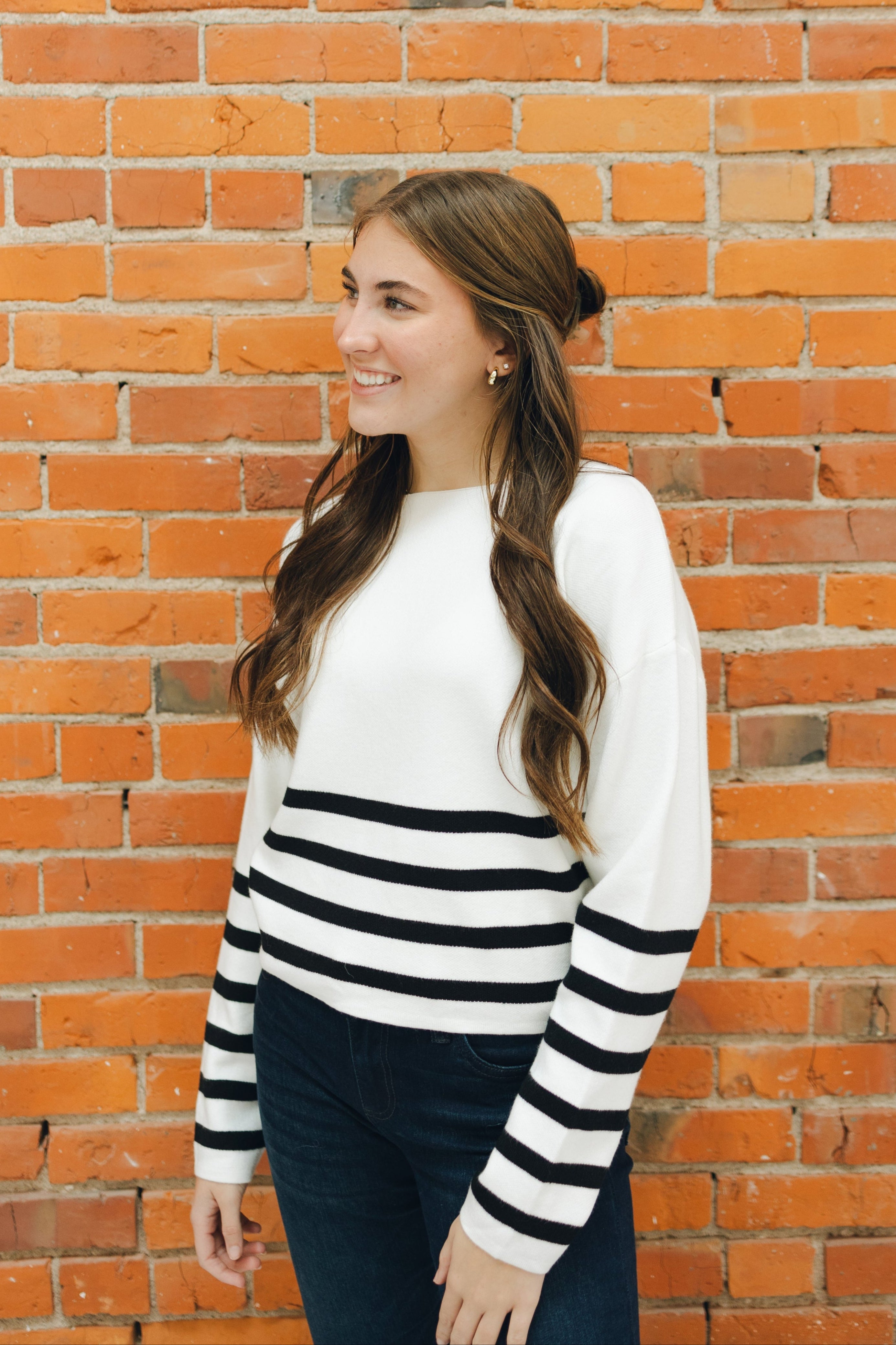 Striped Cropped Sweater - Ivory/Black