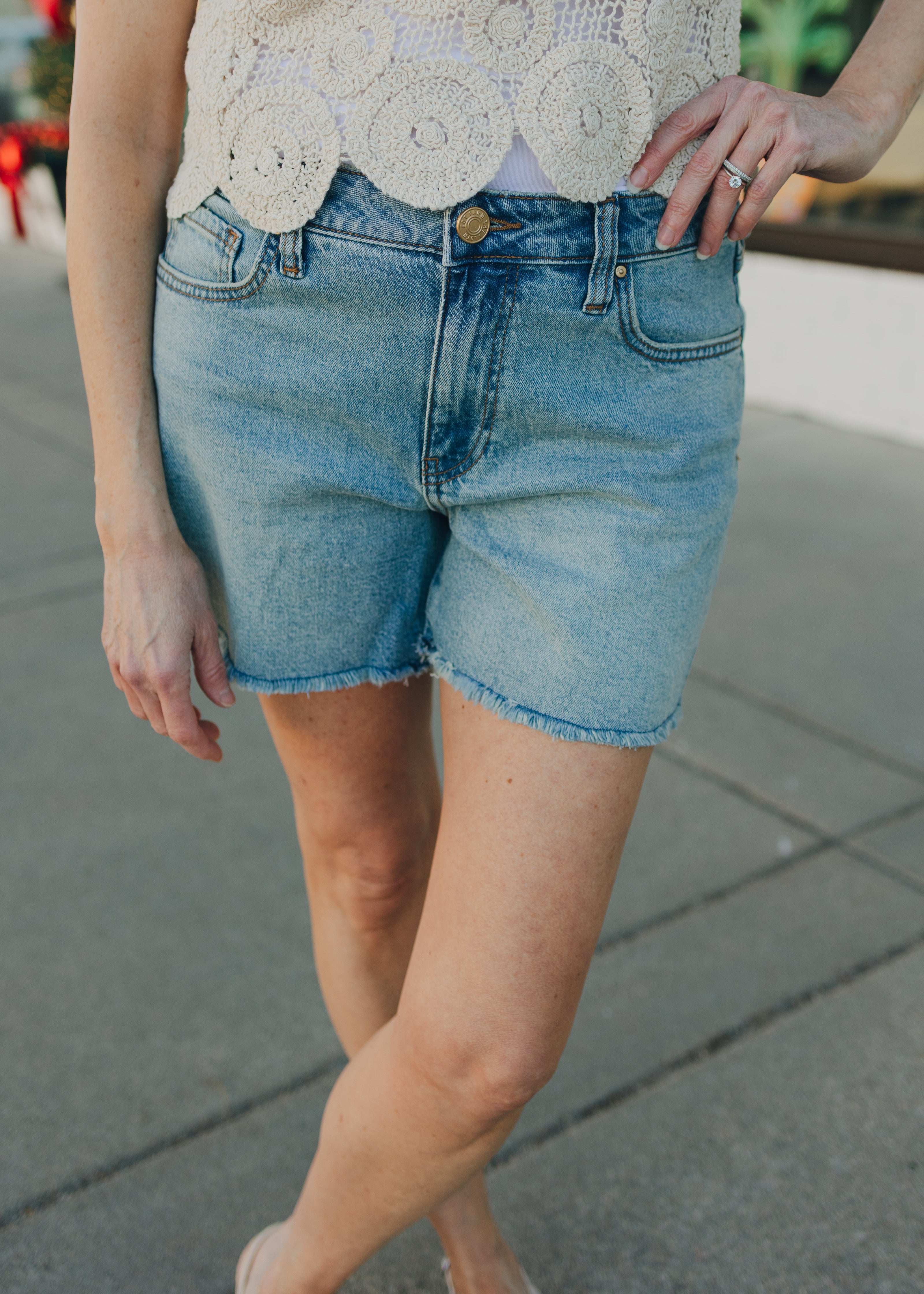 KUT Jane High Rise Long Short - Whiz