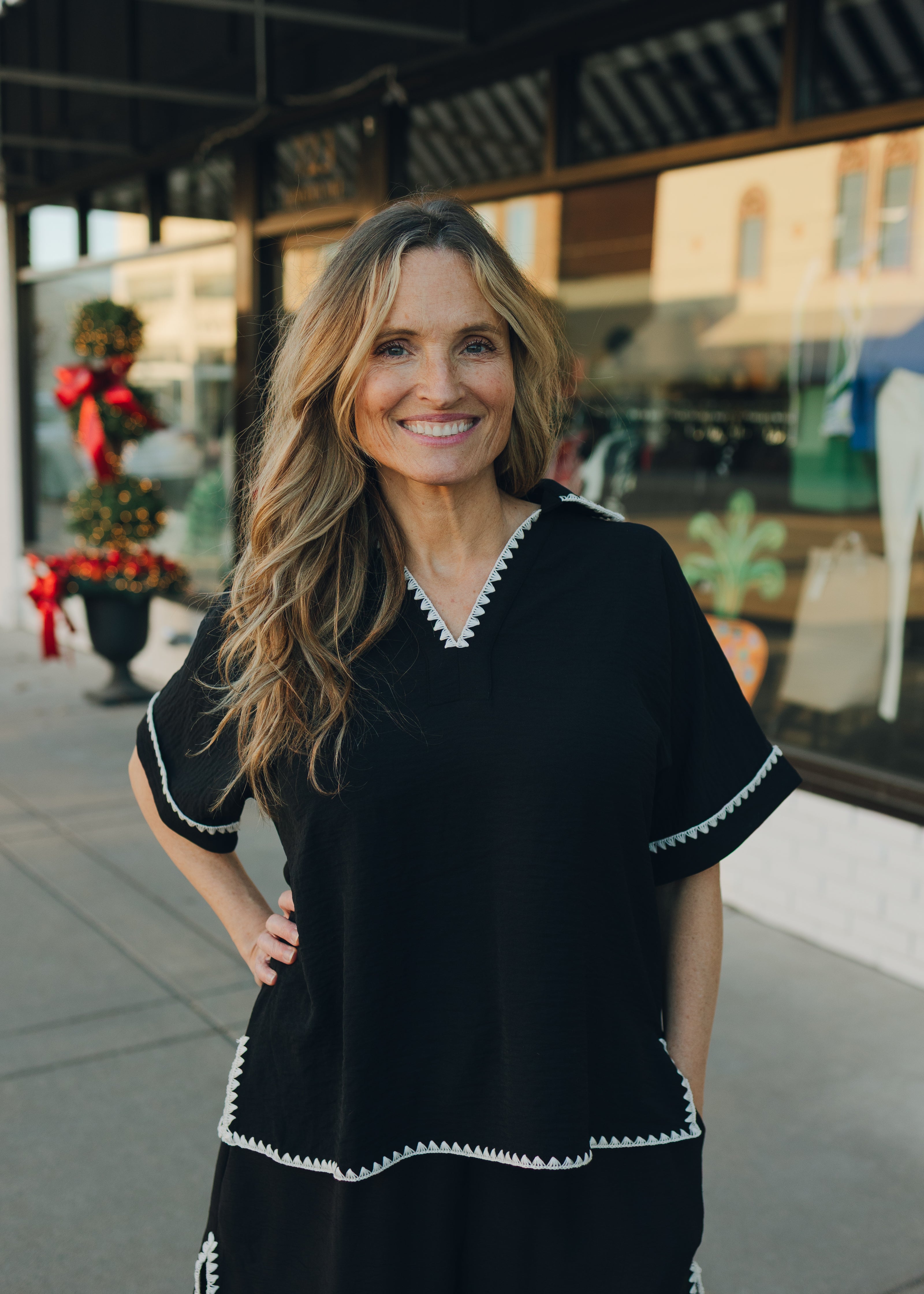 3/4 Sleeve Top with Scallop Detail