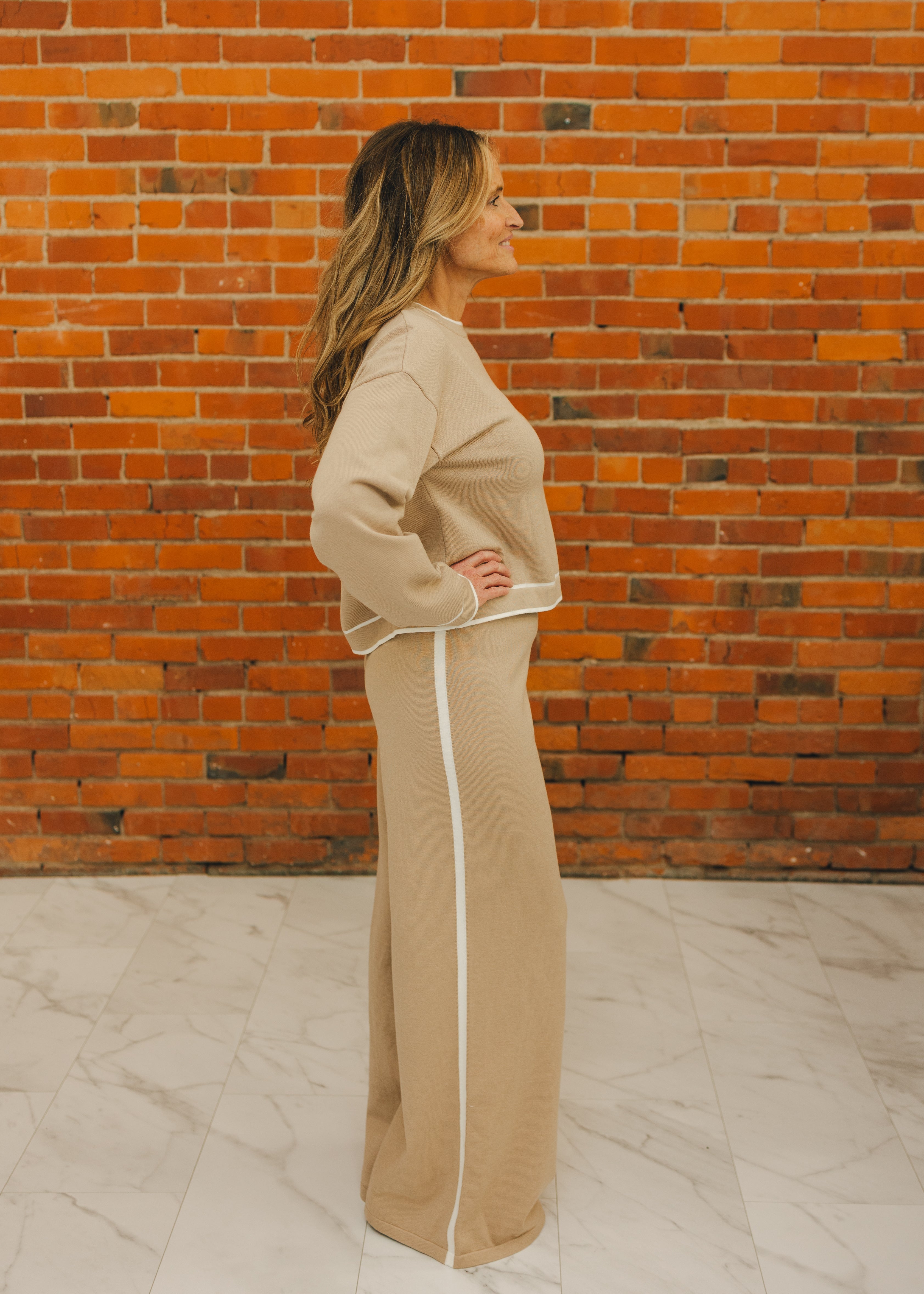 Elan Wide Leg Contrast Pants