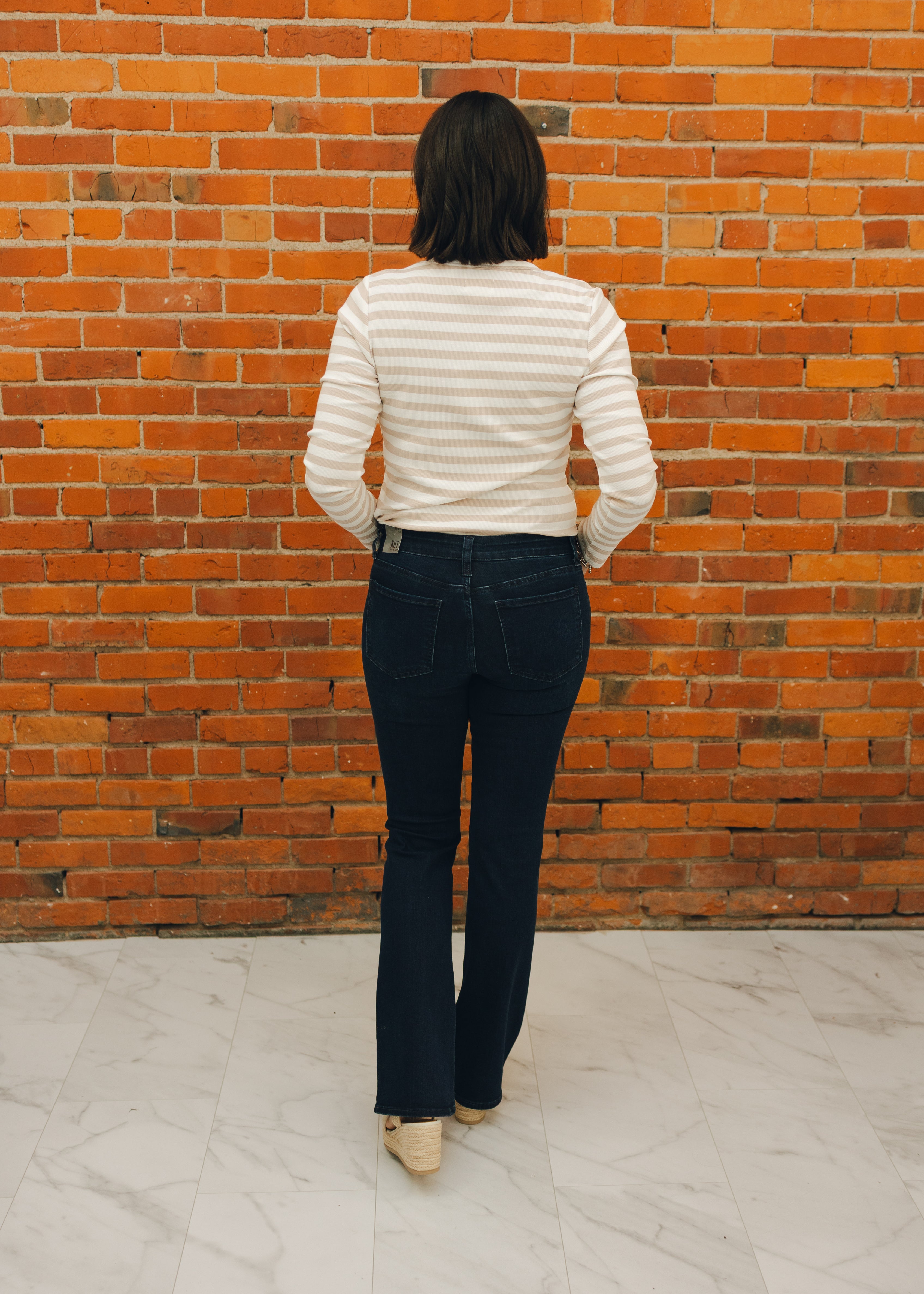 KUT Natalie Mid Rise Flare - Leading