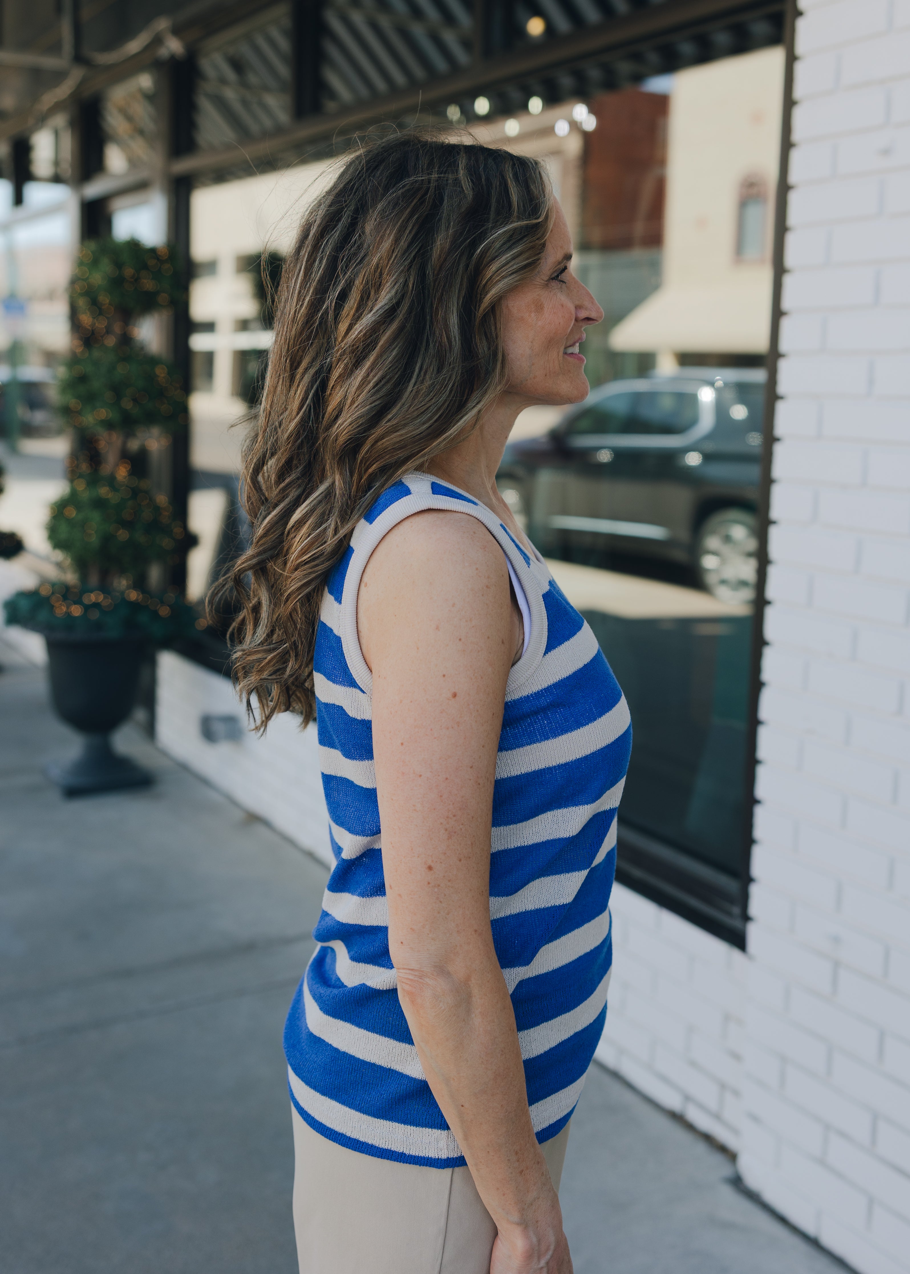 Tribal Sleeveless Top W/ Rib Band