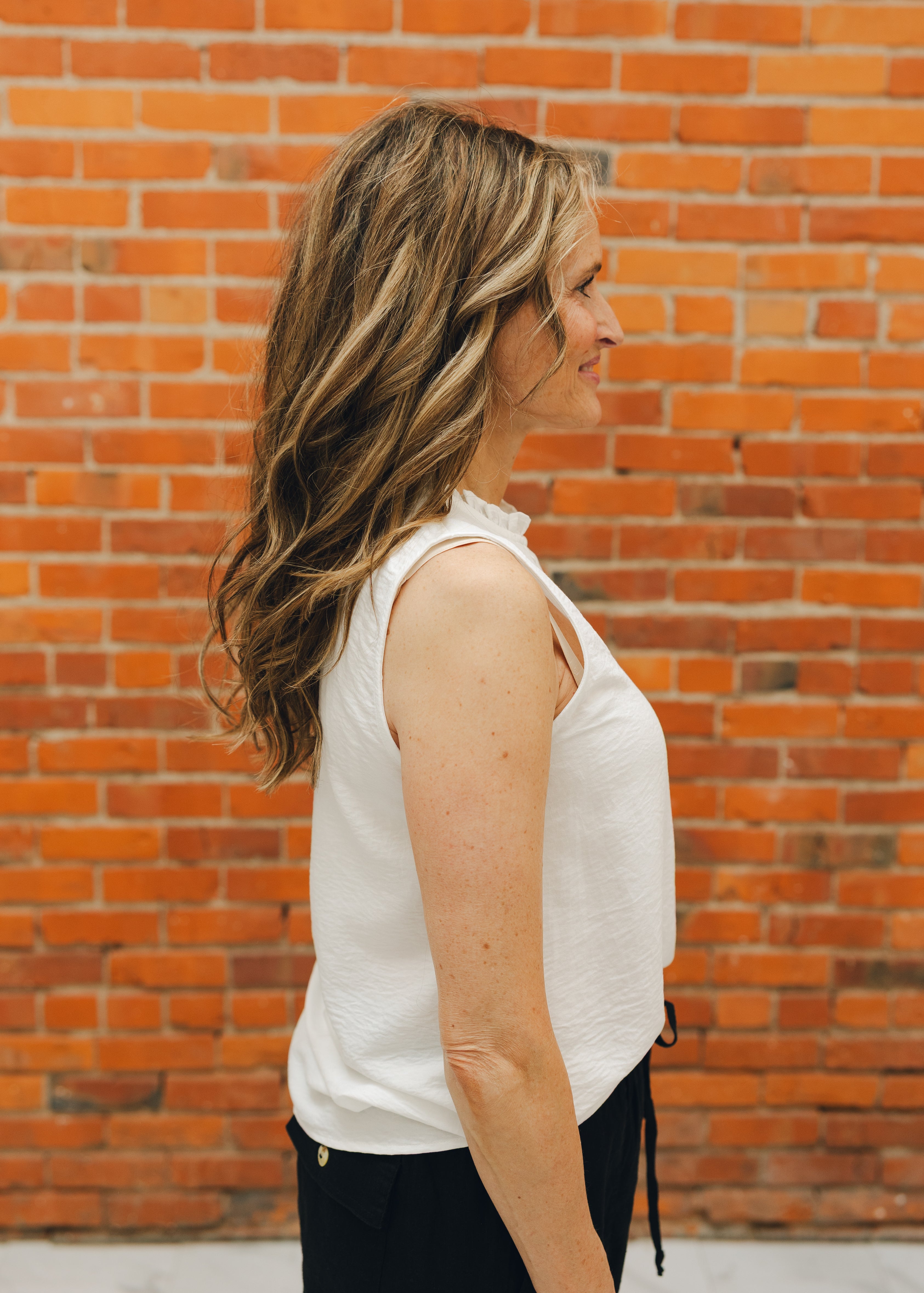 Sleeveless Ruffle V Neck Top