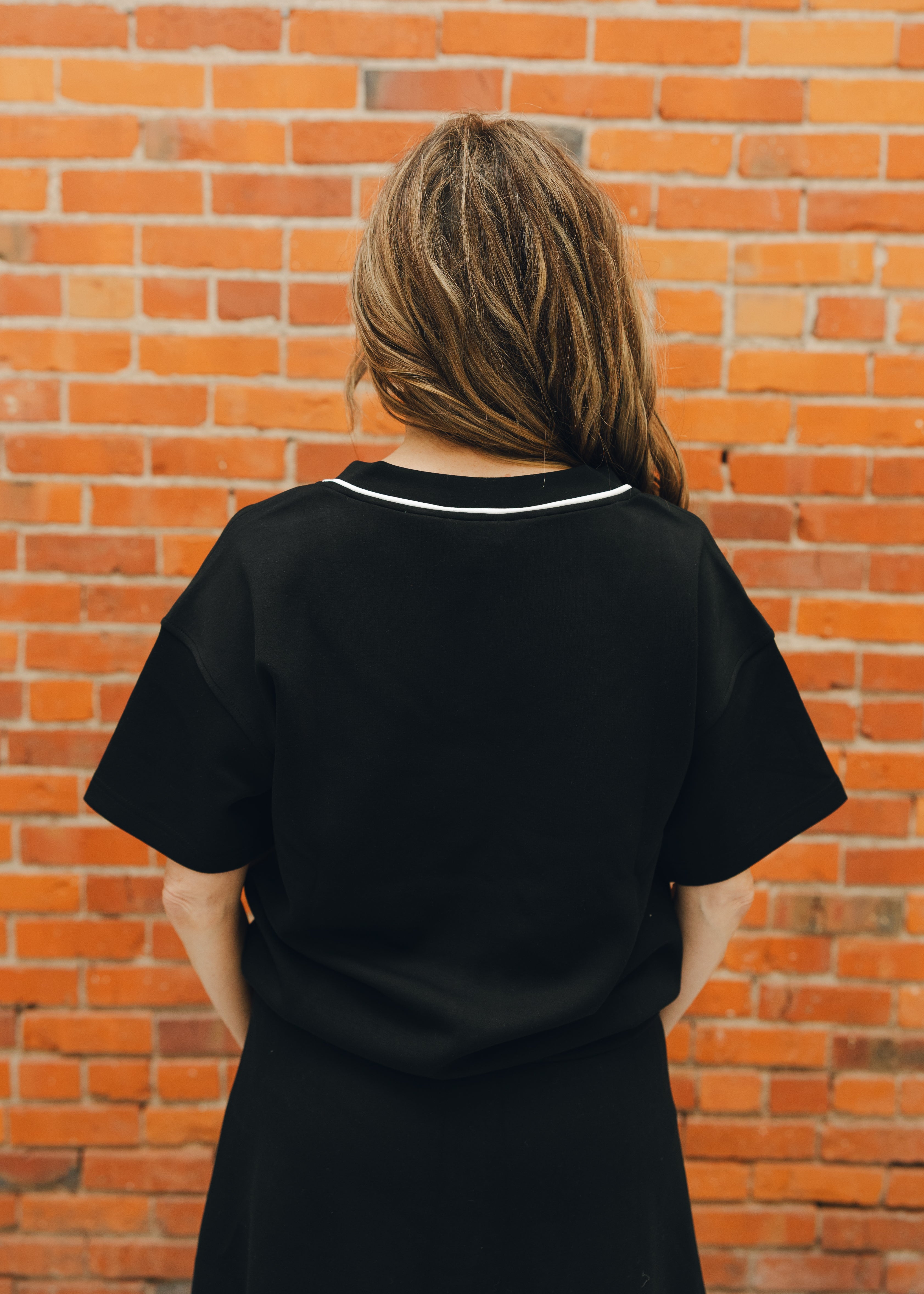 Modal Poly Flat Piping V-Neck Top