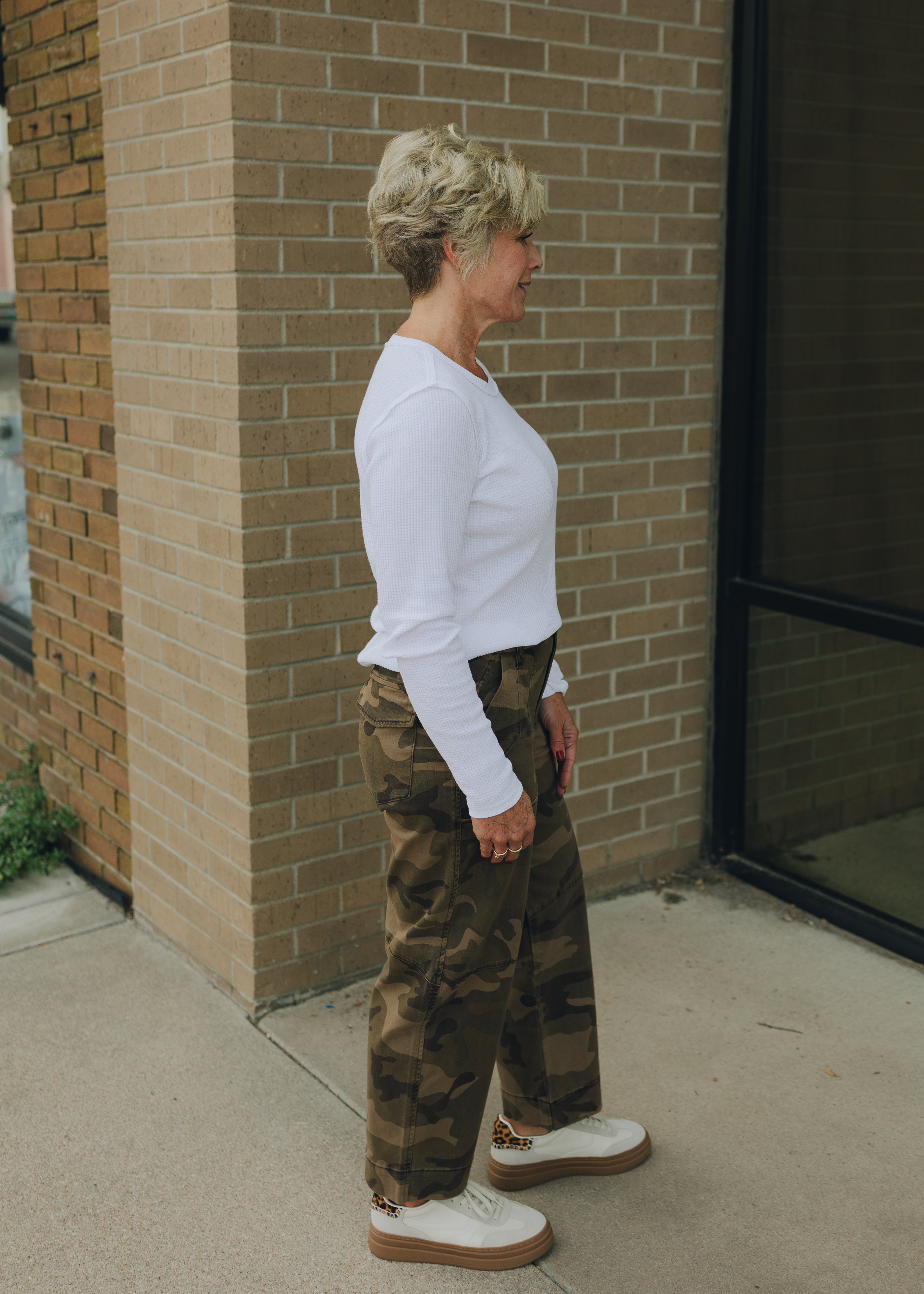 KUT Ashton Wide Leg Barrel - Brown