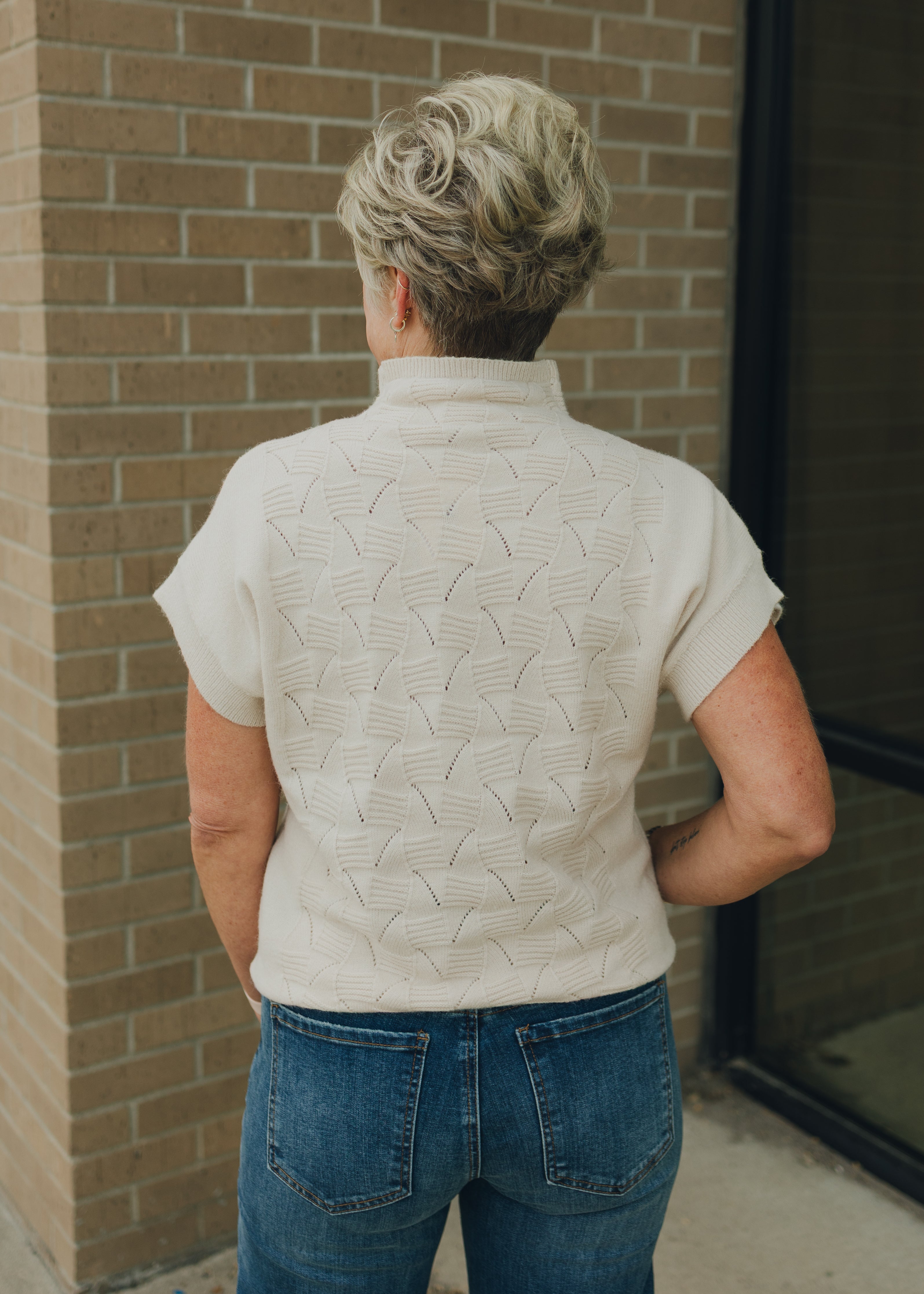 Textured Mock Neck Half Sleeve Sweater