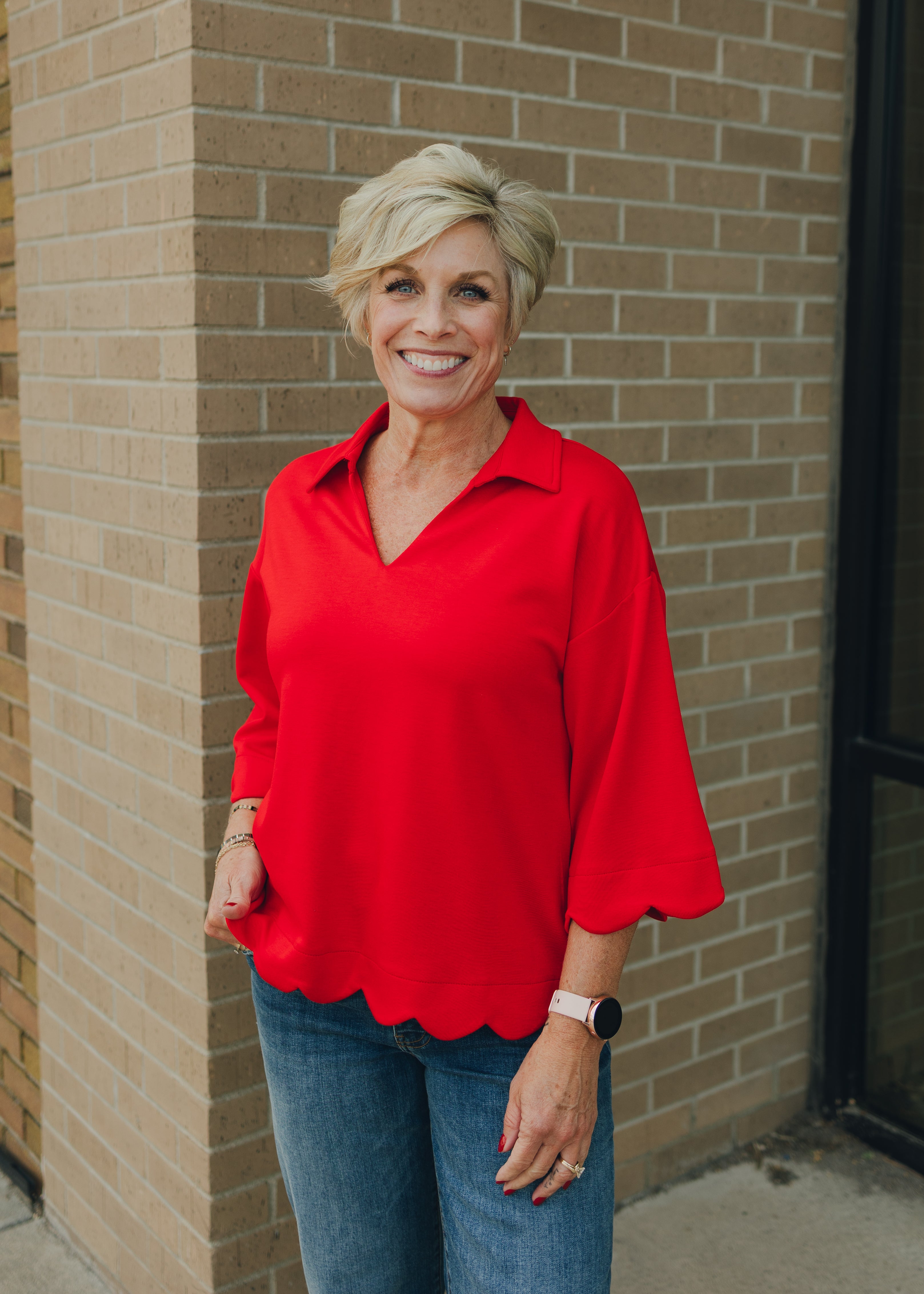 Scallop Edge Detail Top