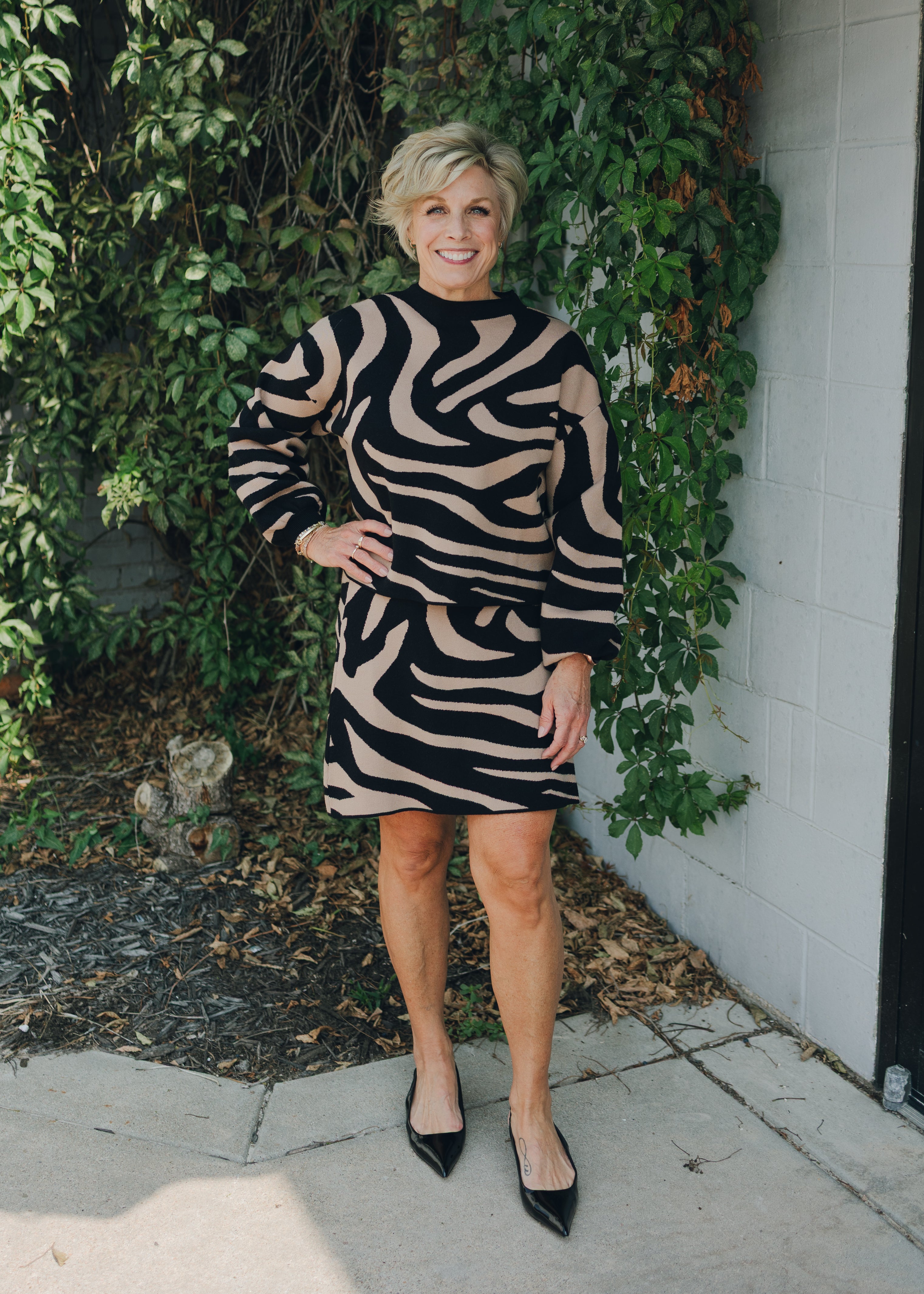 Apricot Zebra Jacquard Knit Skirt