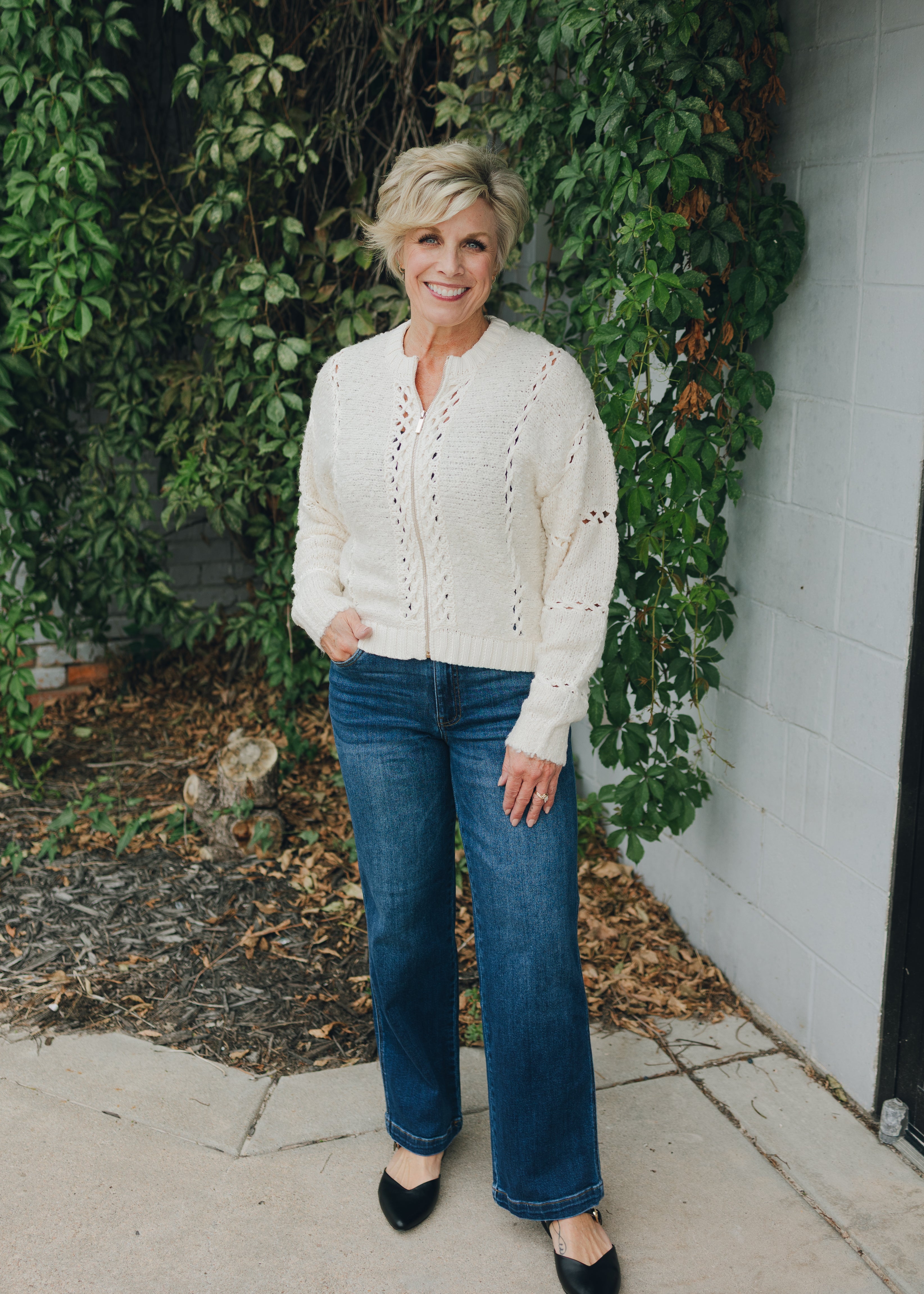 KUT Pattie High Rise Straight - Razor