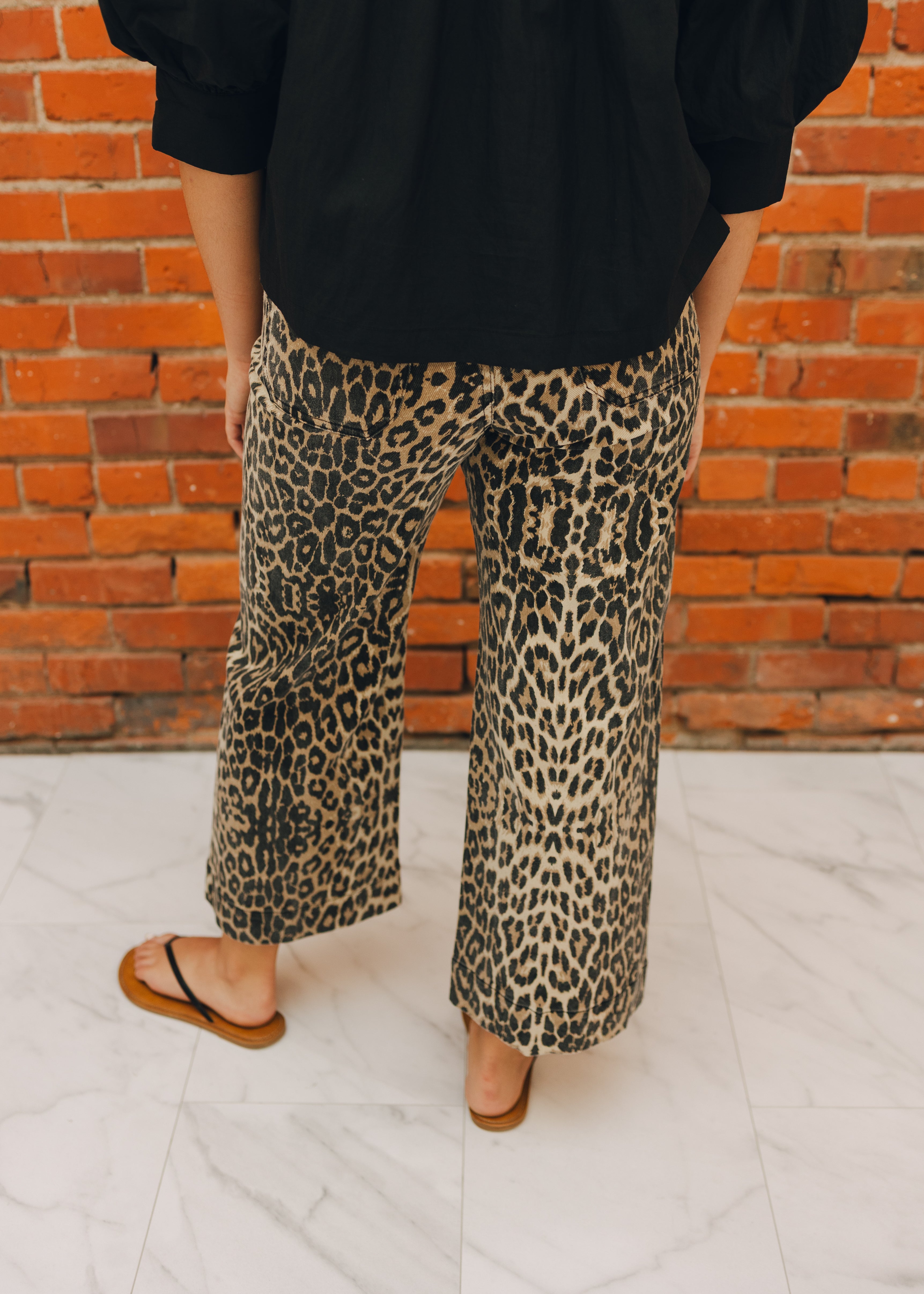 Leopard Straight Leg Pant