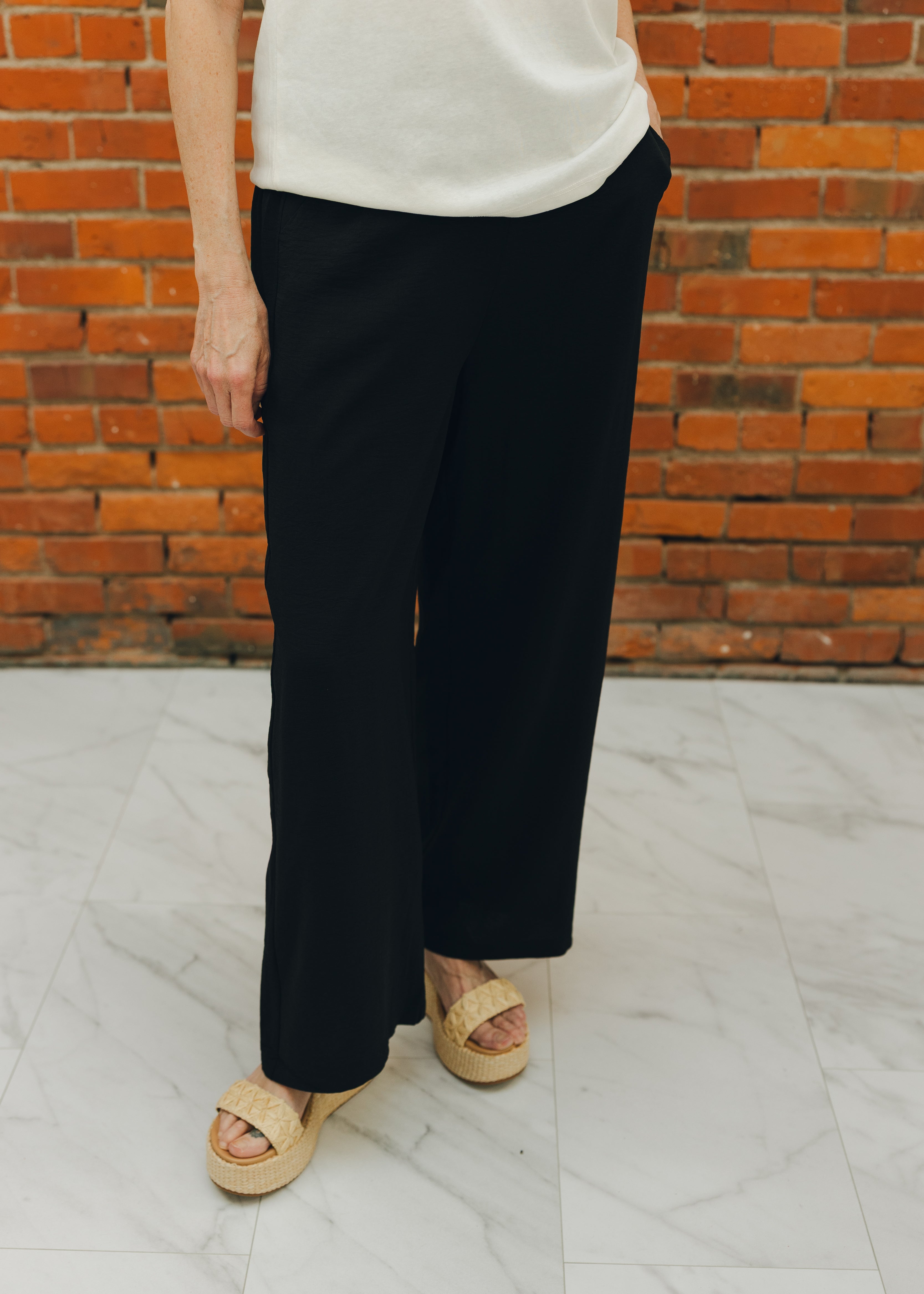 Elastic Waistband Woven Pant
