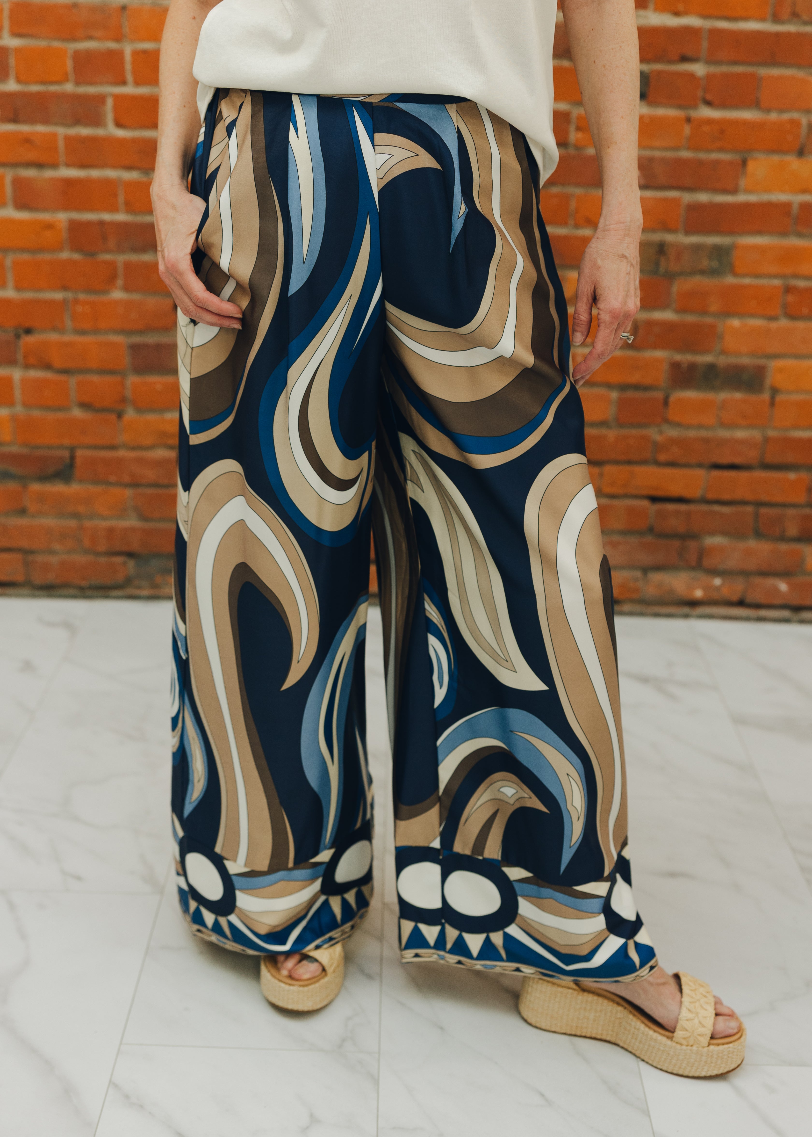 Elastic Waistband Woven Pant