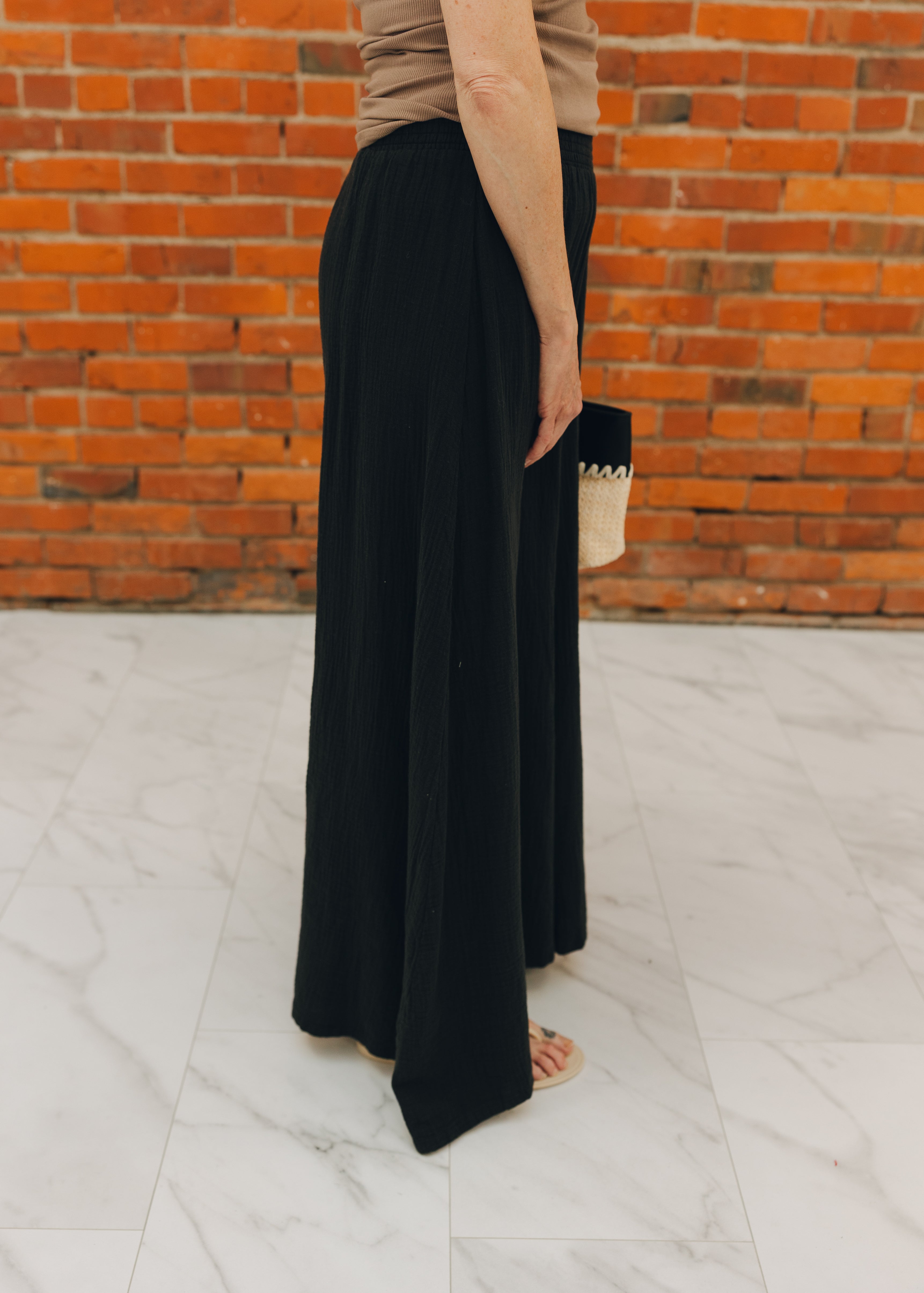 Elan Smock Waistband Palazzo Pant
