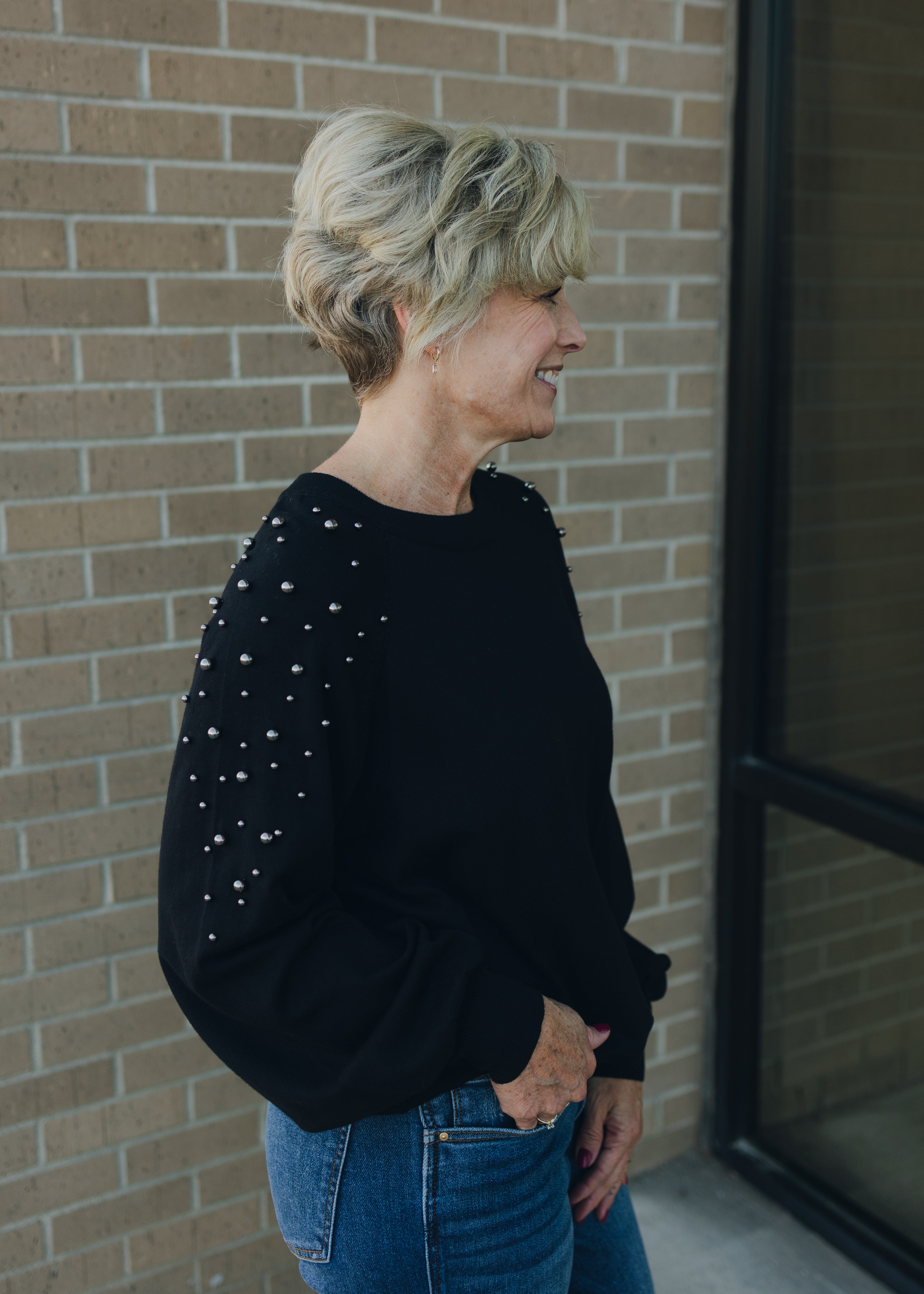 Long Sleeve Sweater W/ Pearl Detail - Black