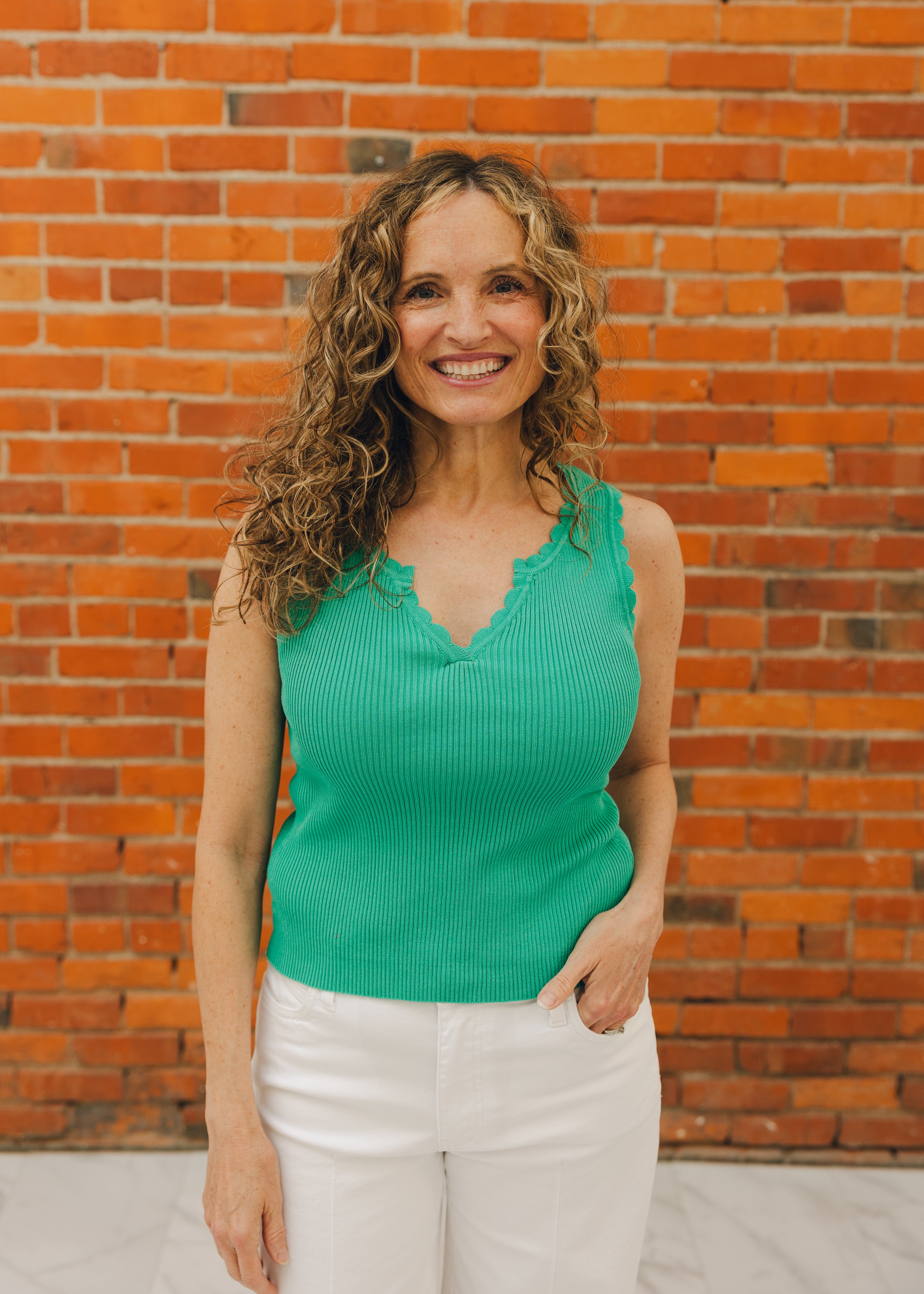 Scalloped Edge Ribbed Tank