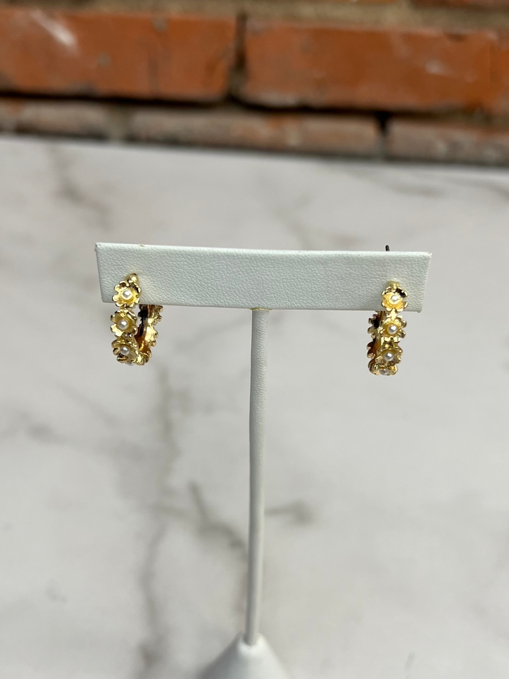 Flower Hoop Earrings w/ Pearl Details