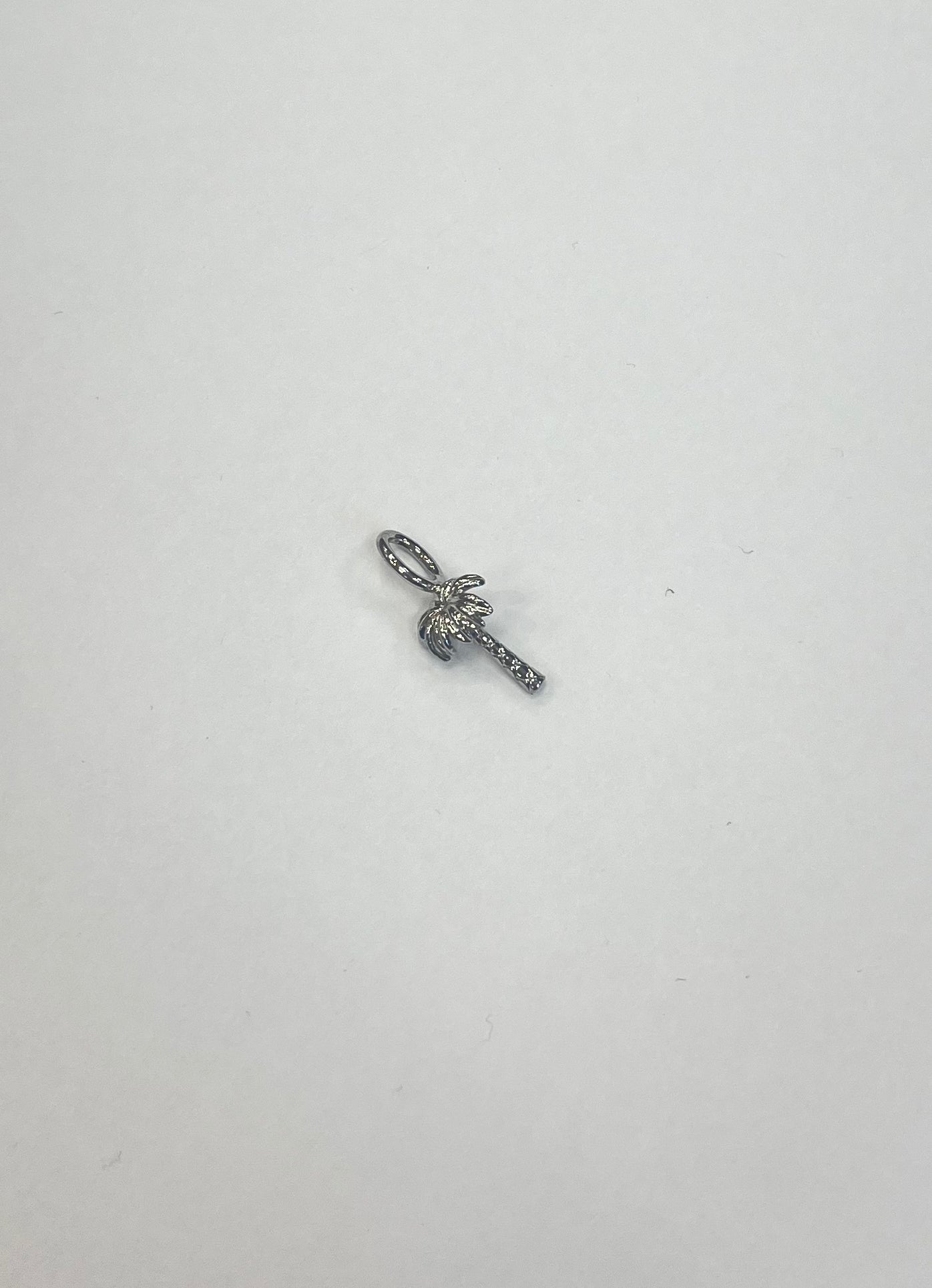 The Sis Kiss Classic Charms