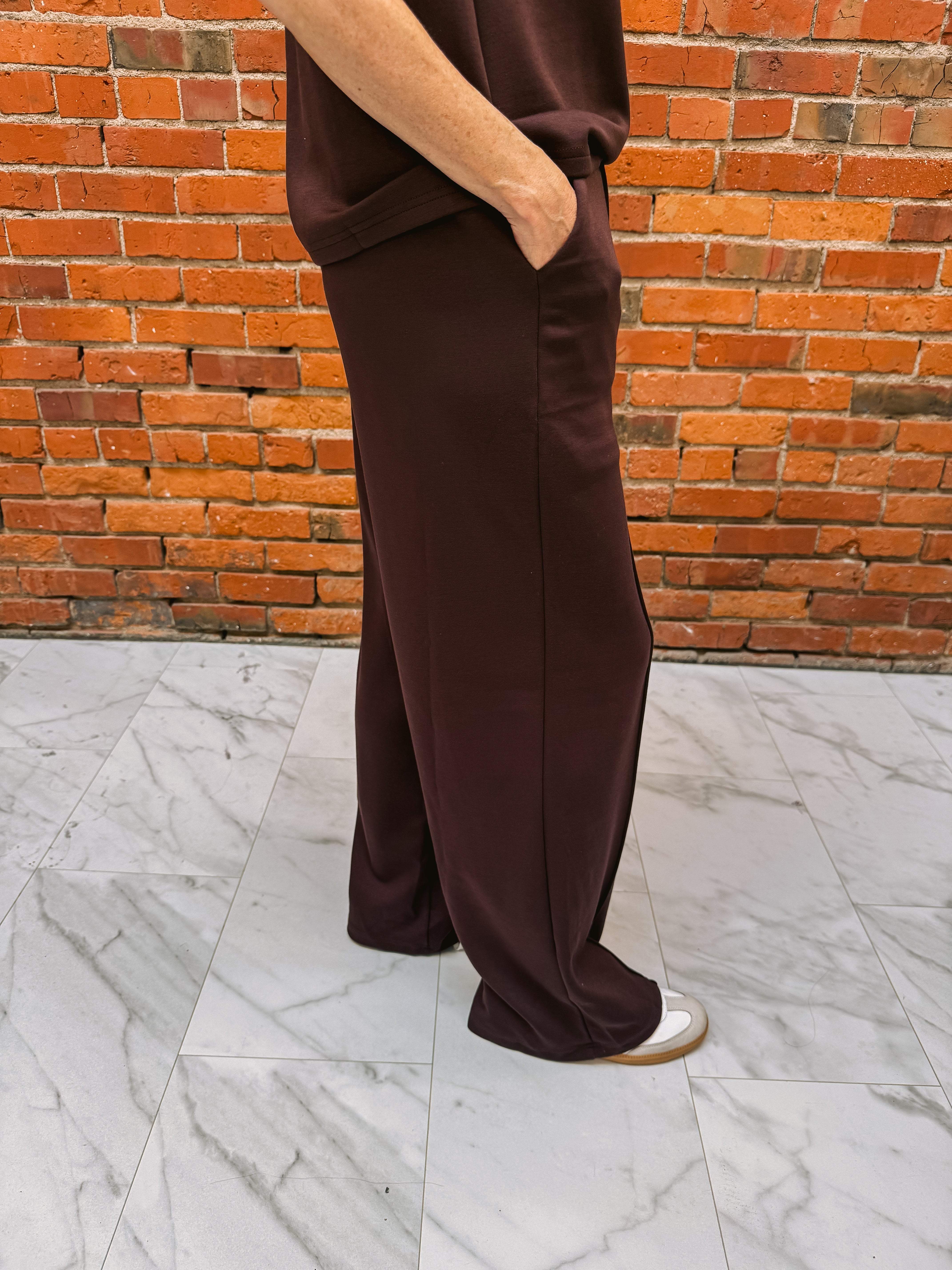 Solid Knit Wide Leg Pant