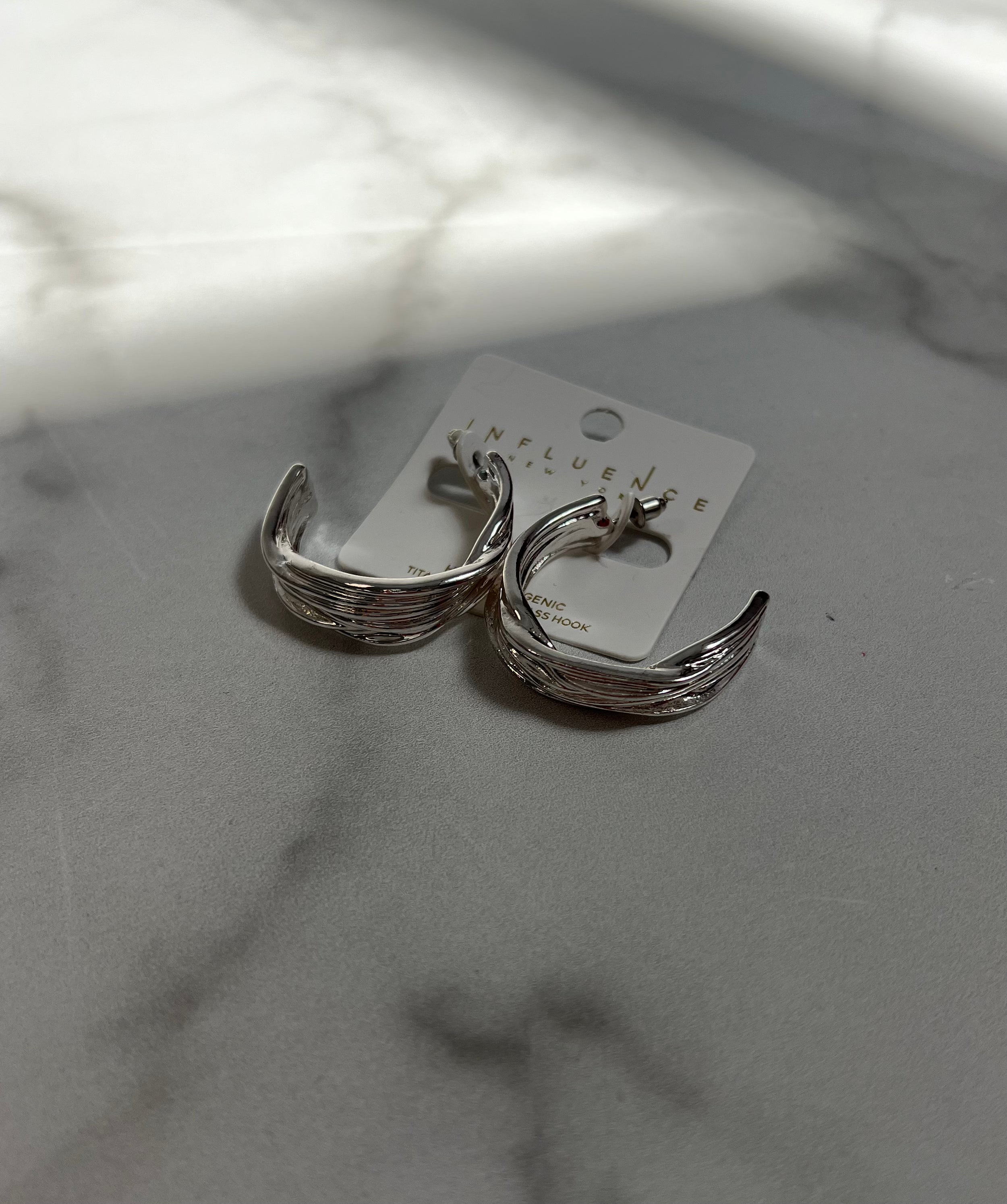 Metal Twist Hoop Earrings