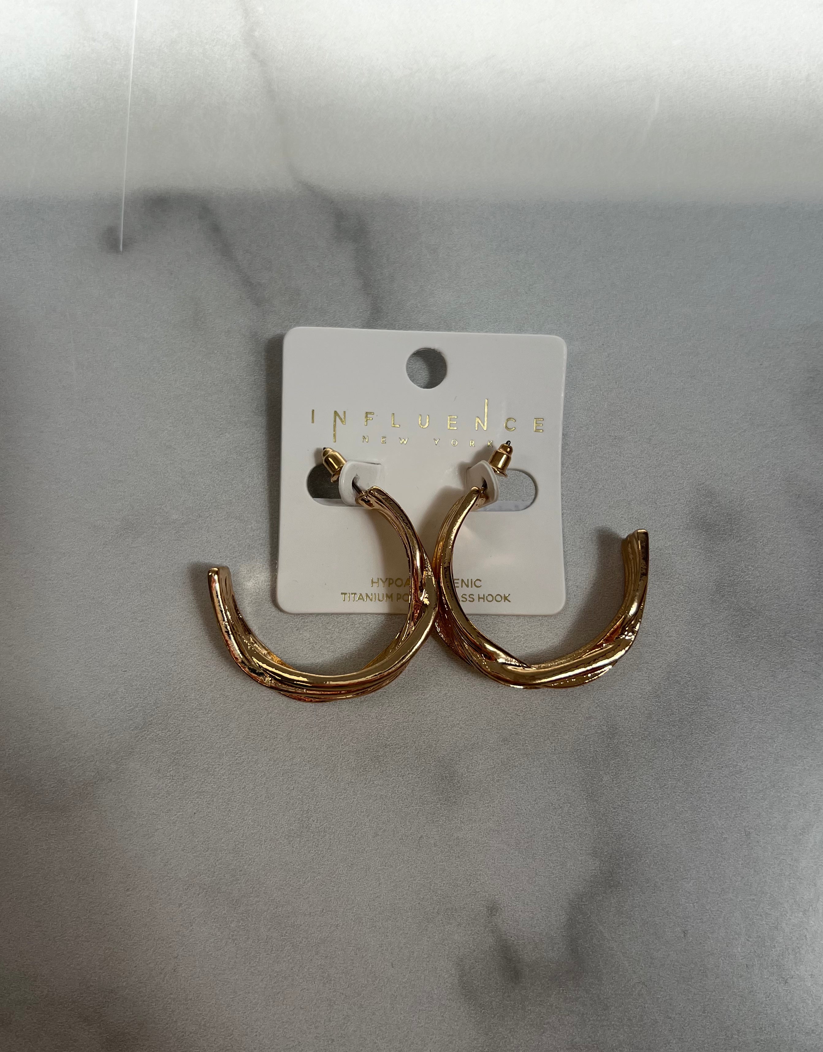 Metal Twist Hoop Earrings