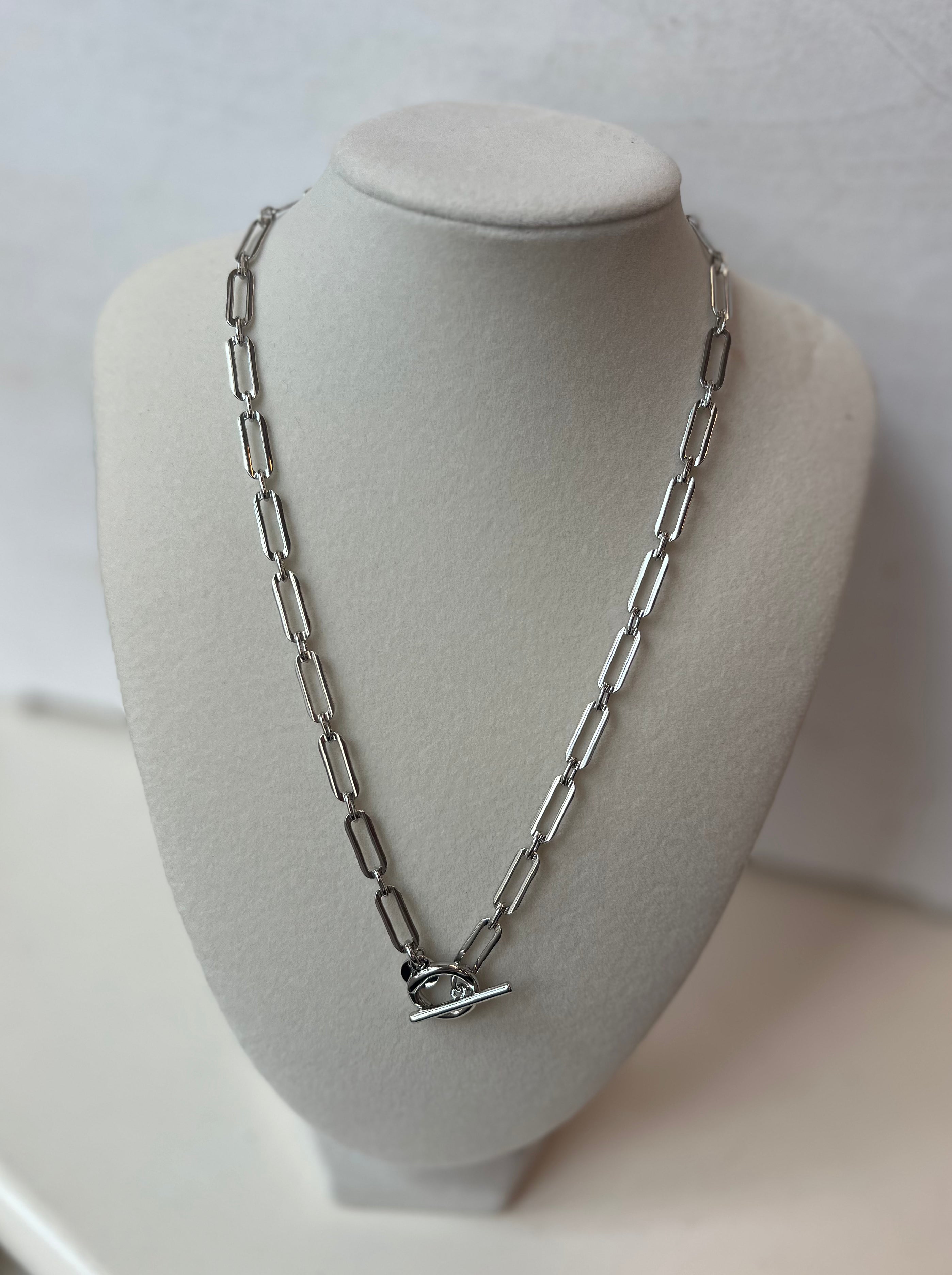 Sis Kiss Harmony Chain Charm Necklace