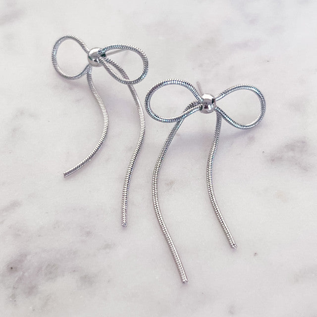 Snake Chain Bow Earrings
