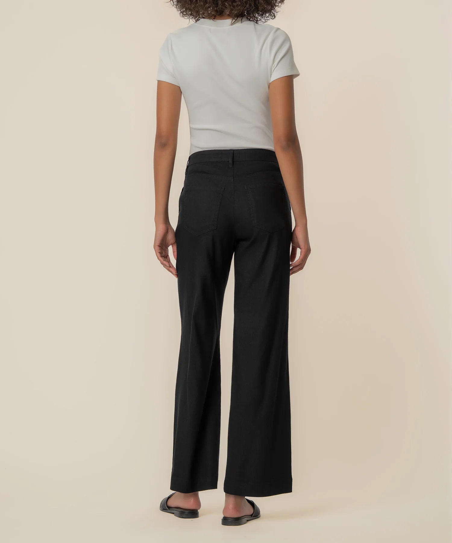 KUT Meg HR Wide Straight Leg