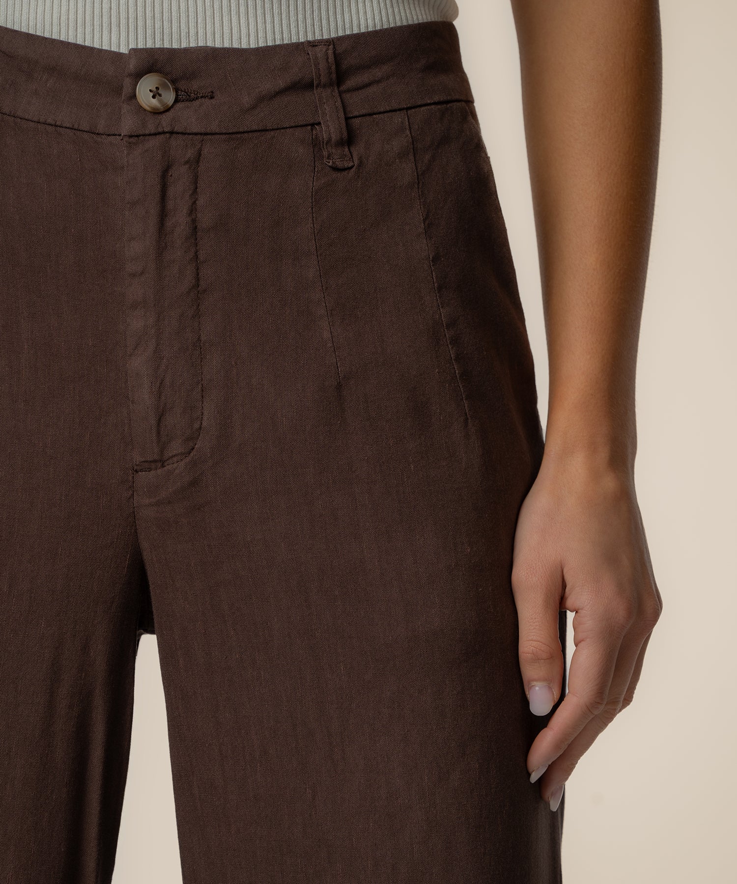 KUT Meg HR Wide Straight Leg